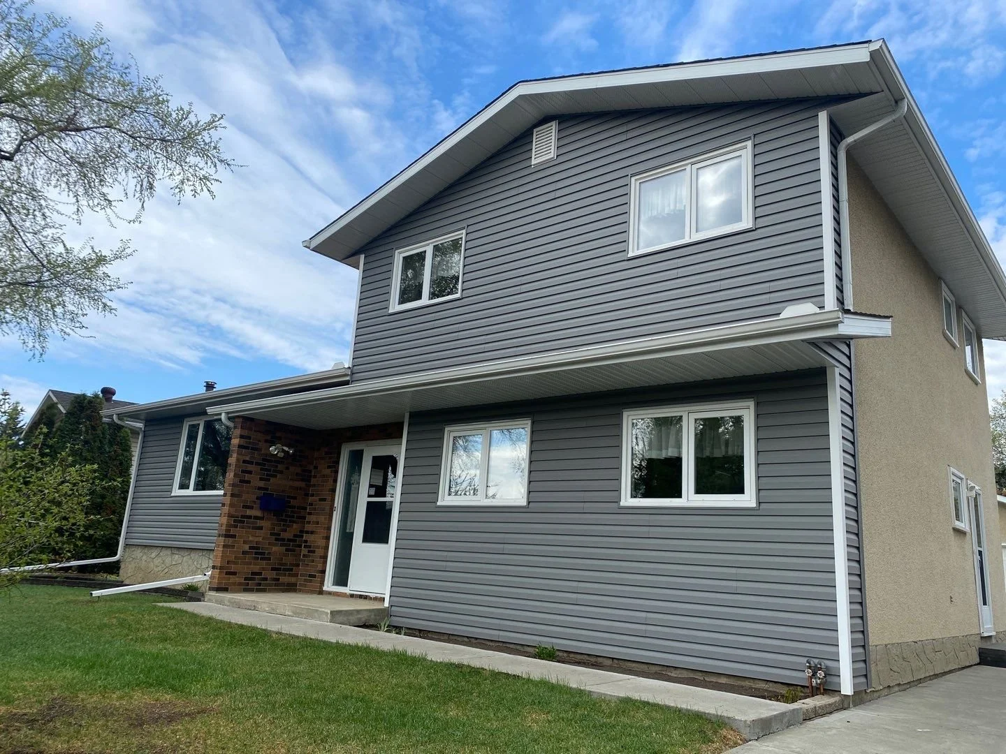 Royal Rockslide Vinyl Siding.JPEG