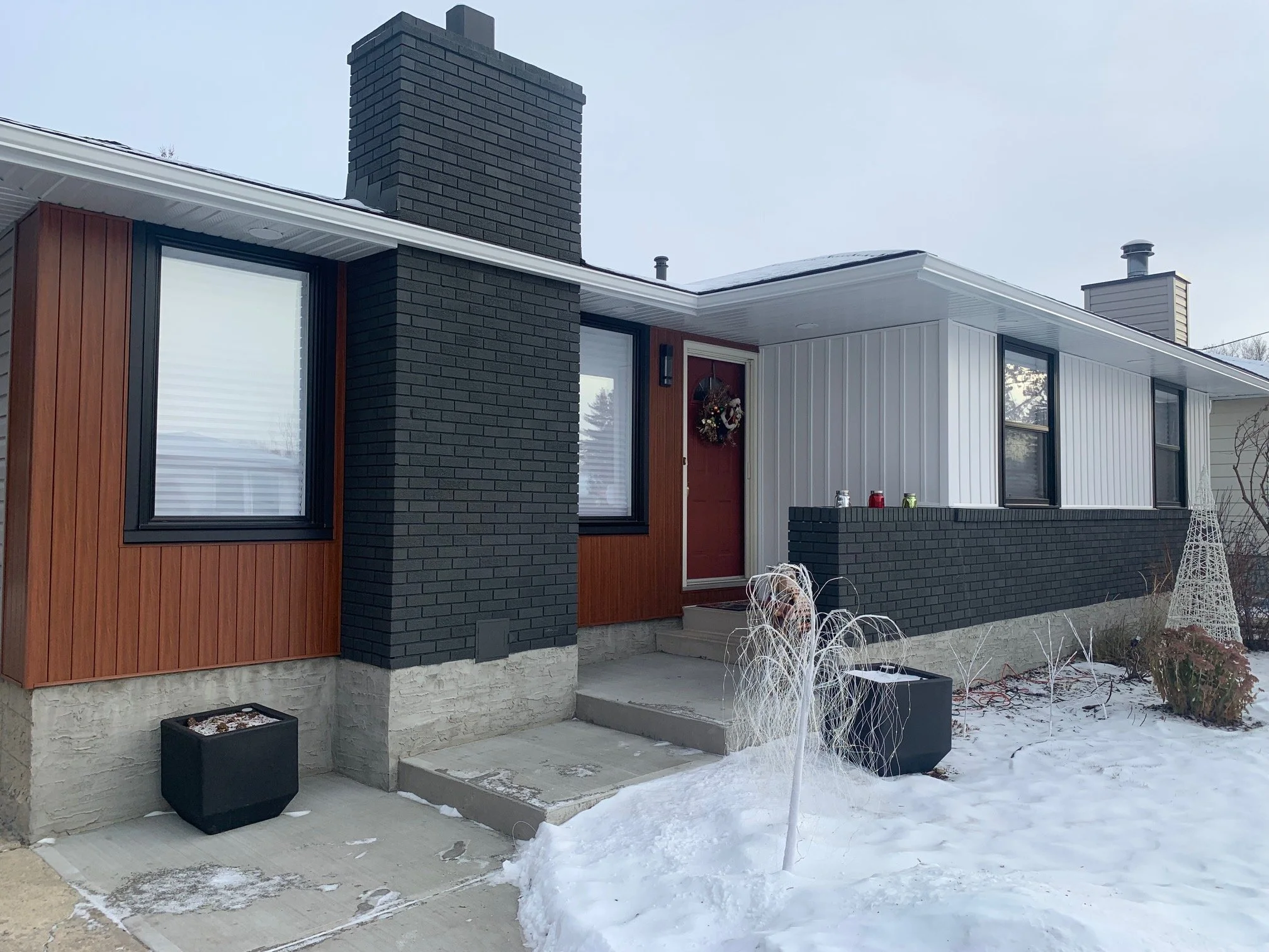 Royal White Board & Batten, Lux Original Cherry, Royal Harvard Slate Siding