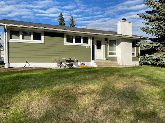 Hardie Board Mountain Sage Edmonton
