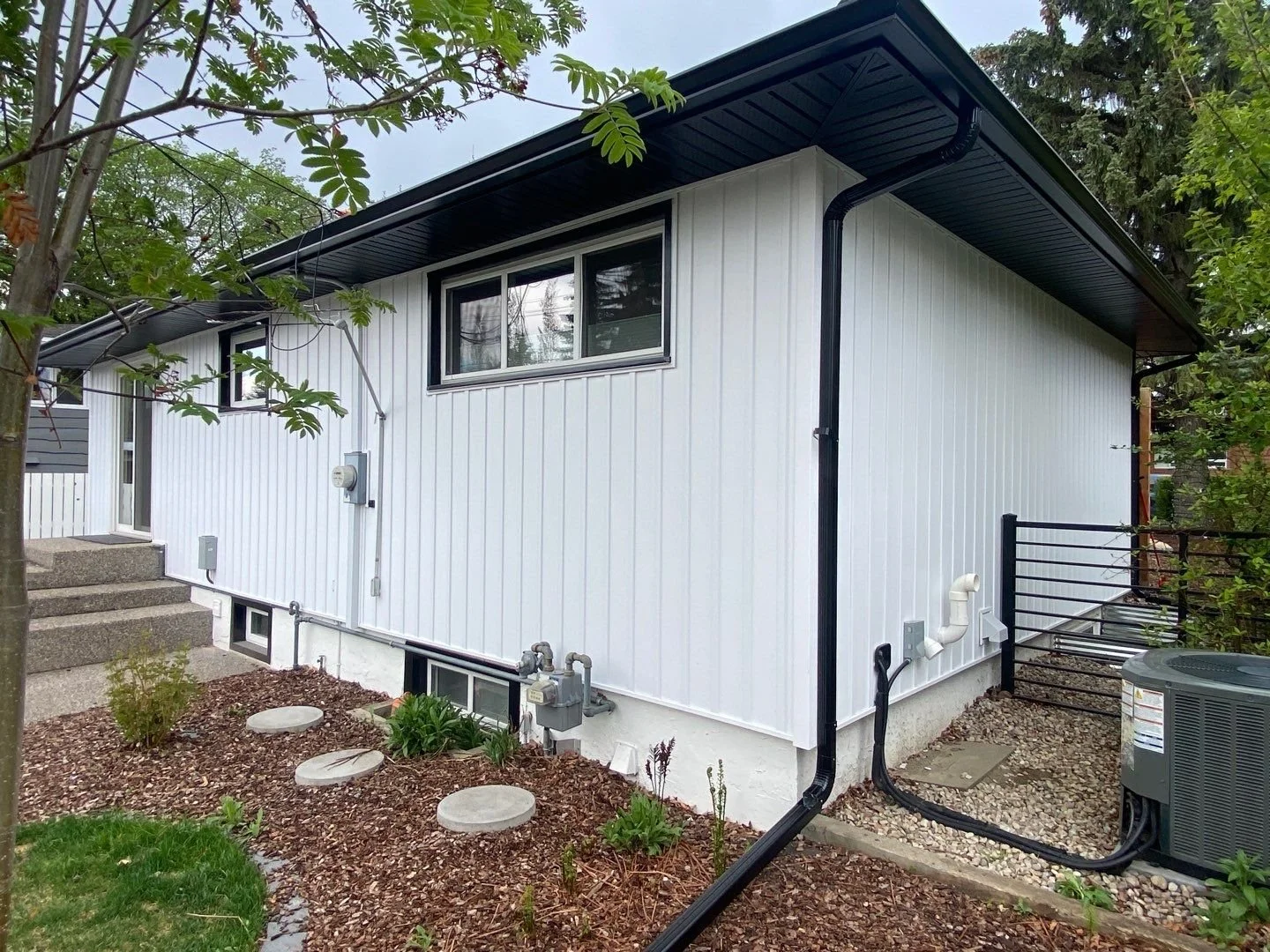 Gentek Snow White Siding