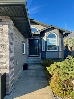 Soffit Fascia and Eavestrough Installed in Edmonton