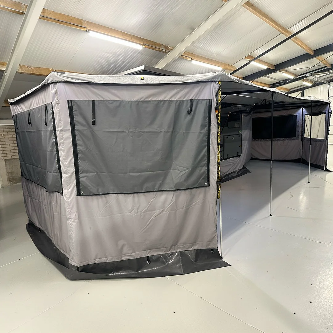 Side Enclosure & Window Layout