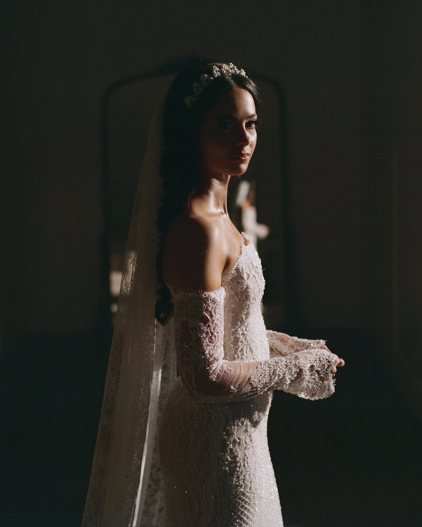 A moment for Ceara

 Planner &amp; Designer: @bettsandcoevents | @bettsandco_hailey 
Rentals: @premiereeventstx 
Hair &amp; Makeup: @raquel_marie_artistry @hair_styled_by_maria @glambyalondra 
Baker: @michellespatisserie 
Officiant: @centralceremonie