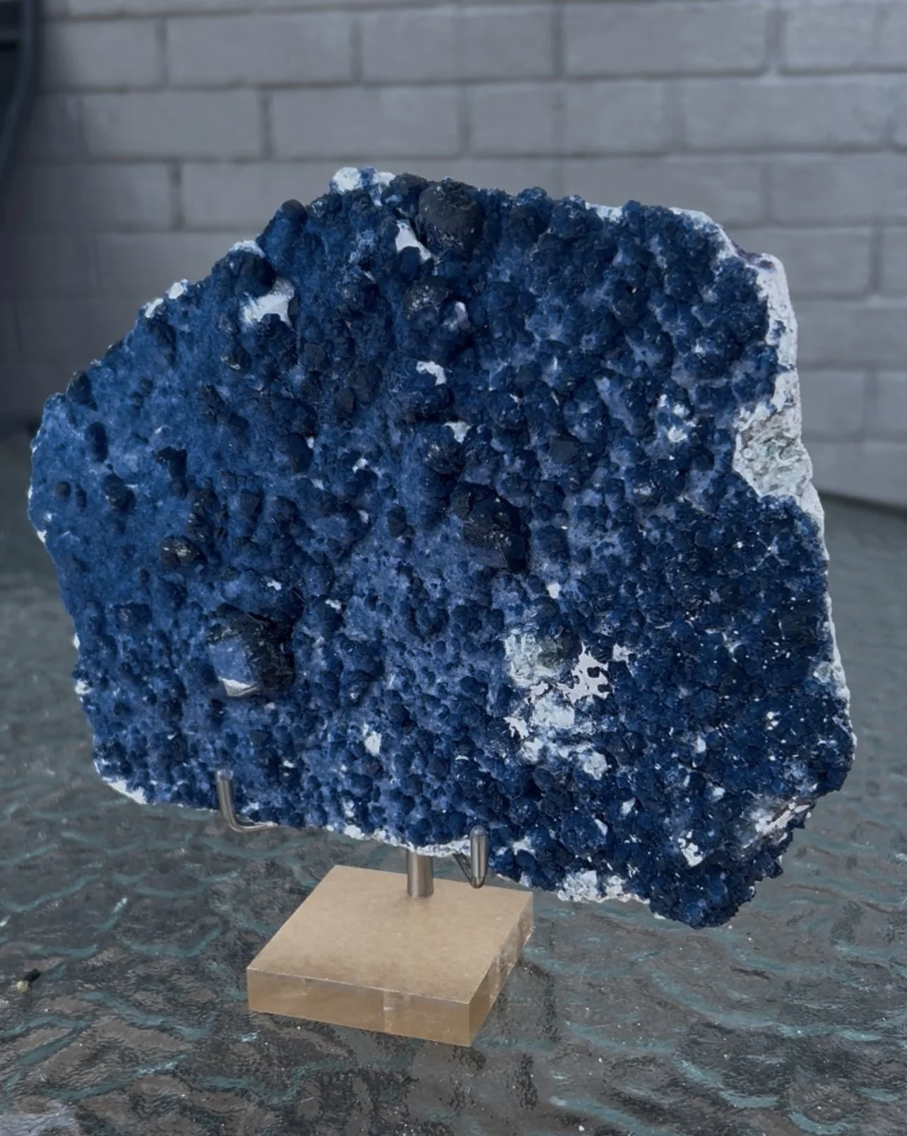 blueberry fluorite statement with stand