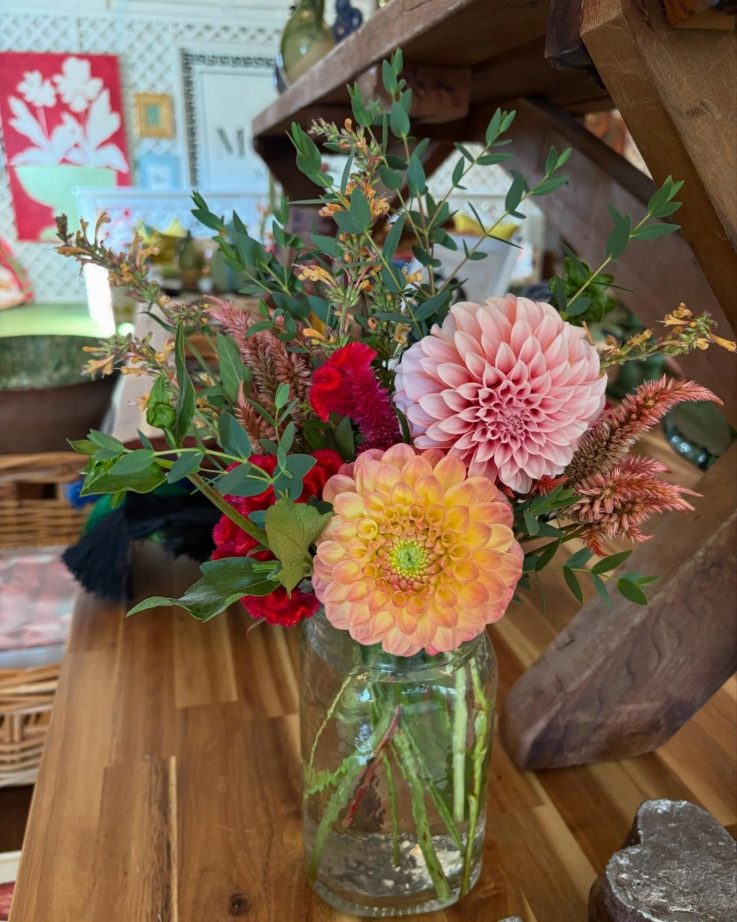 Now offering deluxe bouquets at @mosaic_home_ 
Come check out all the unique and lovely things this local shop has to offer.