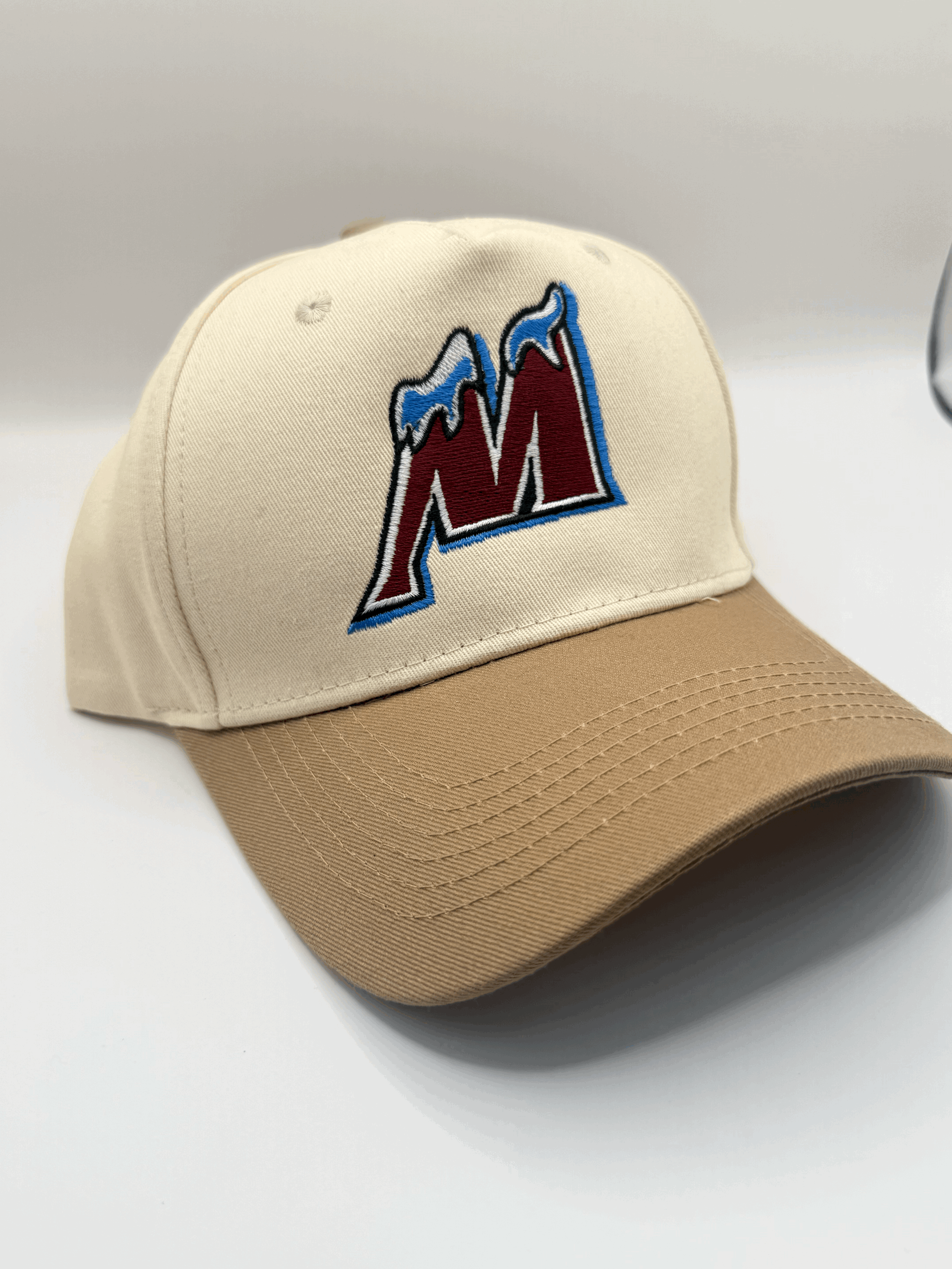 Mounties STRAPback Hat