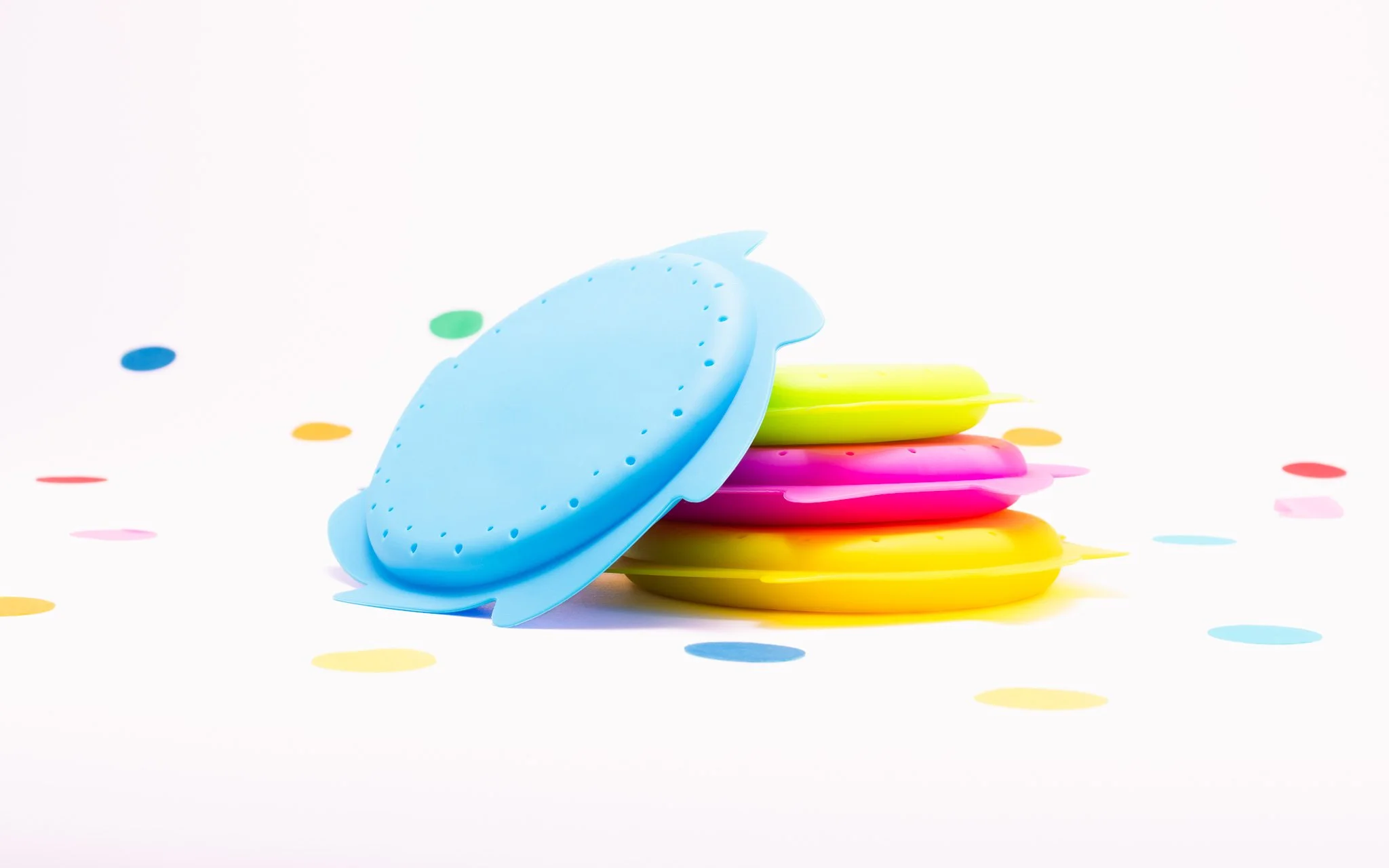 CharismaticConfetti_PoolParty_WebSocial_11.jpg