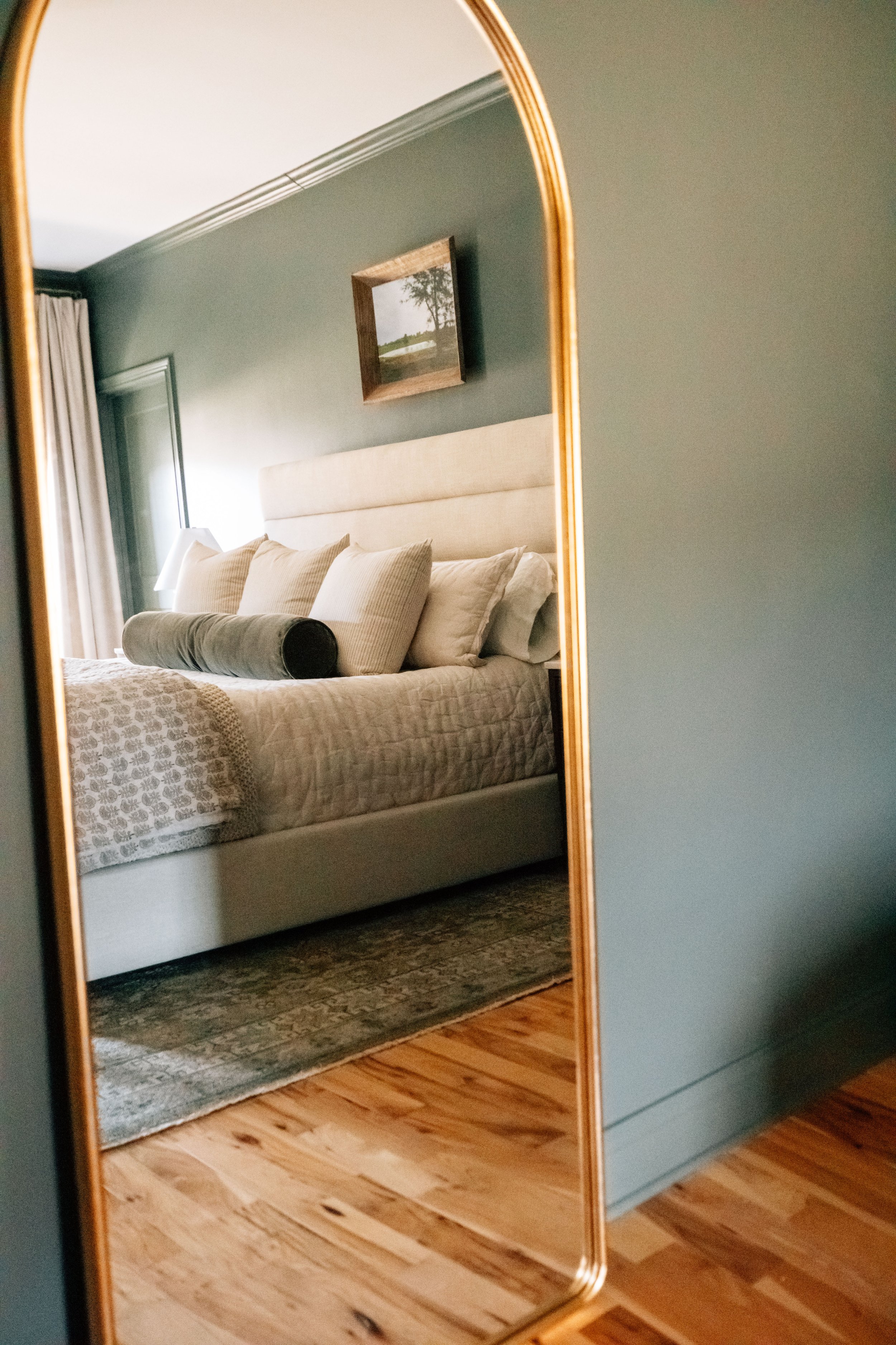 2-5 bedroom-16.jpg