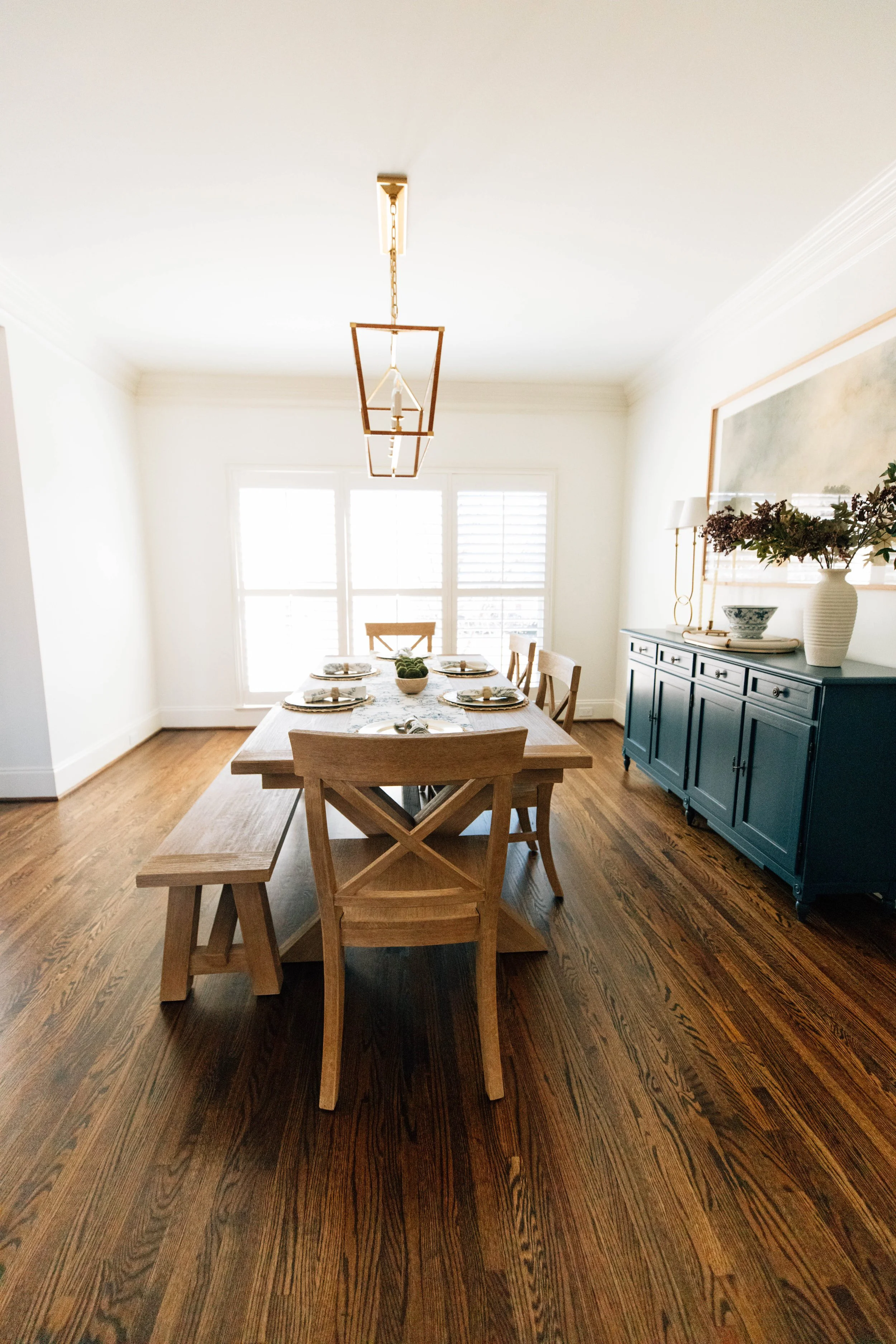 Foyer and Dining-11.jpg