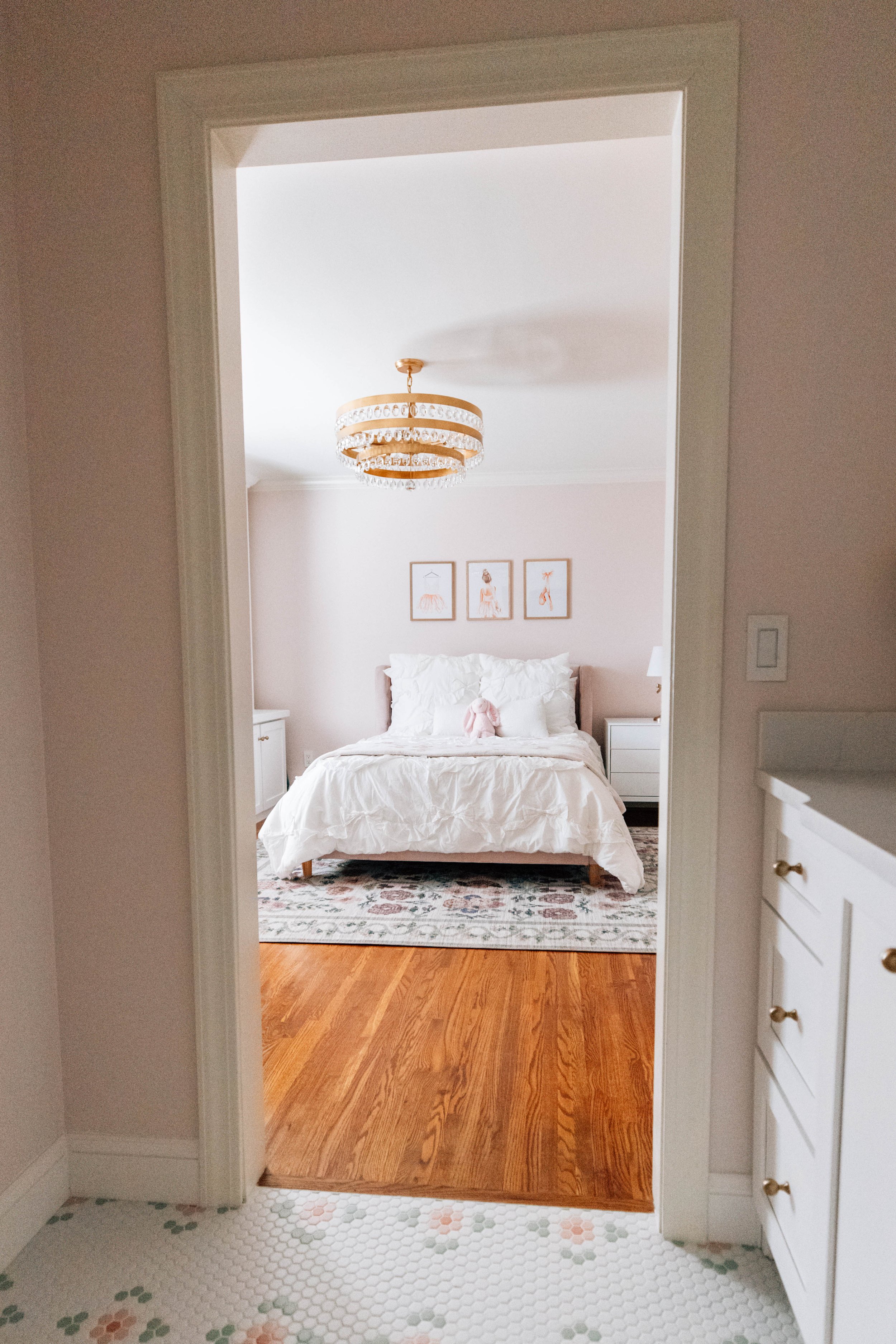 Daughter's bedroom-34.jpg