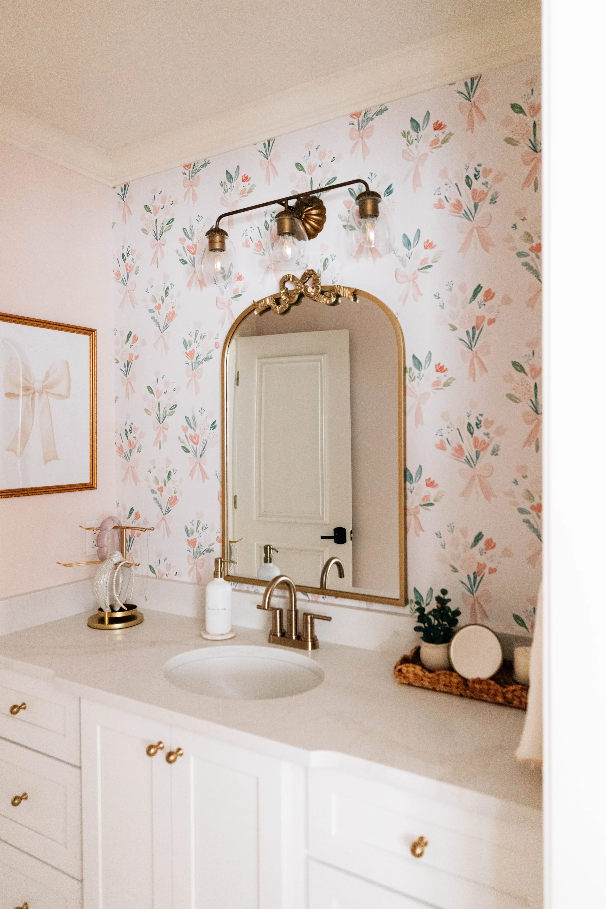 Daughter's bathroom-35 (1).jpg