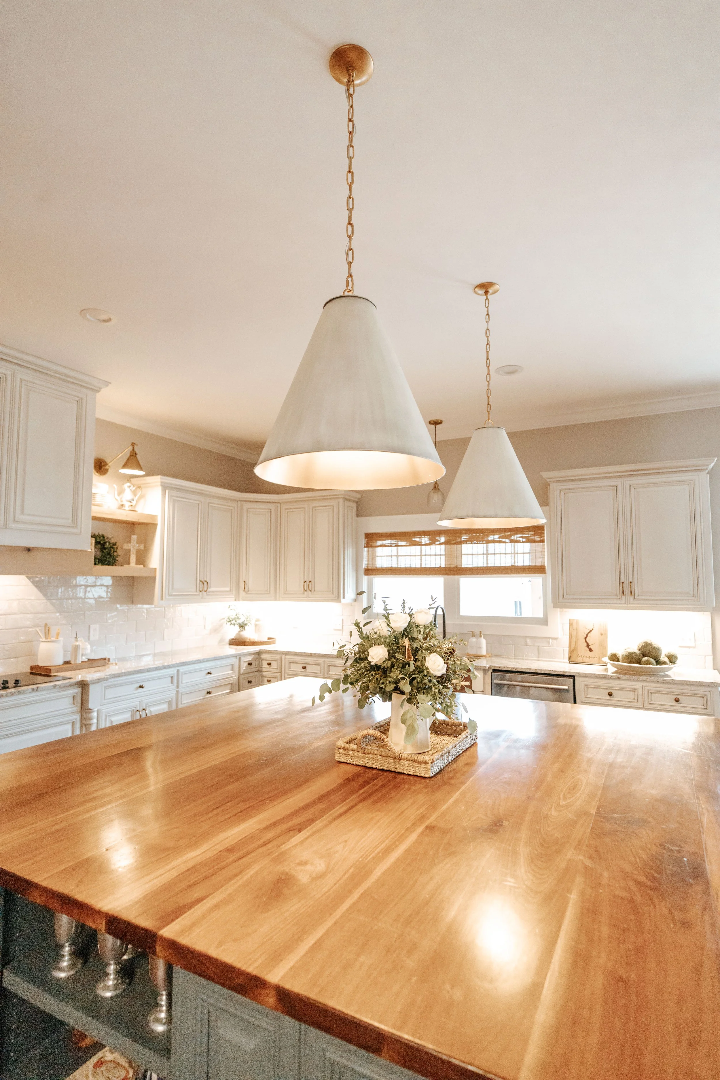 MBM 1-29 Kitchen-7.jpg