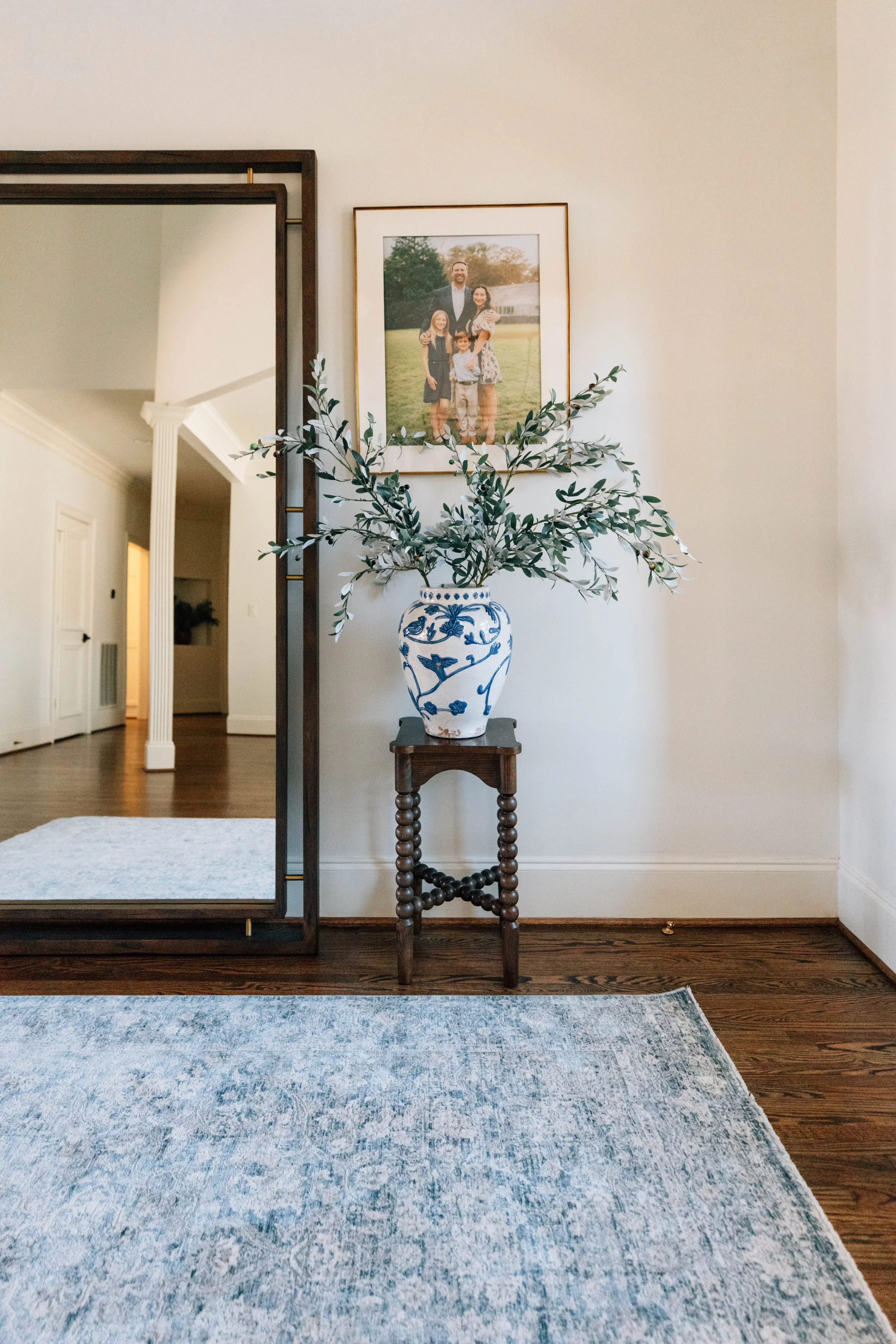 Foyer and Dining-7.jpg