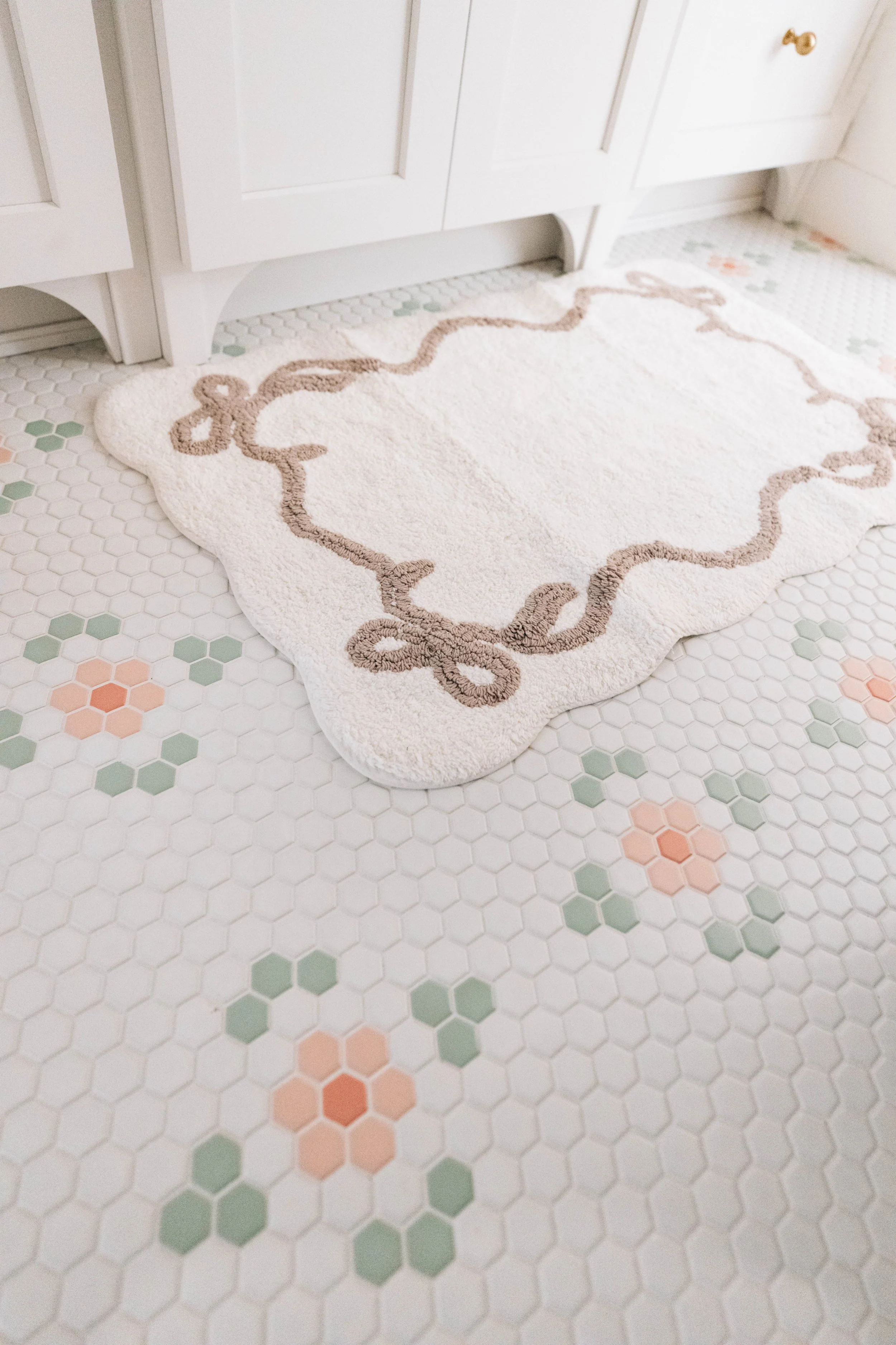 Daughter_s bathroom-33.jpg