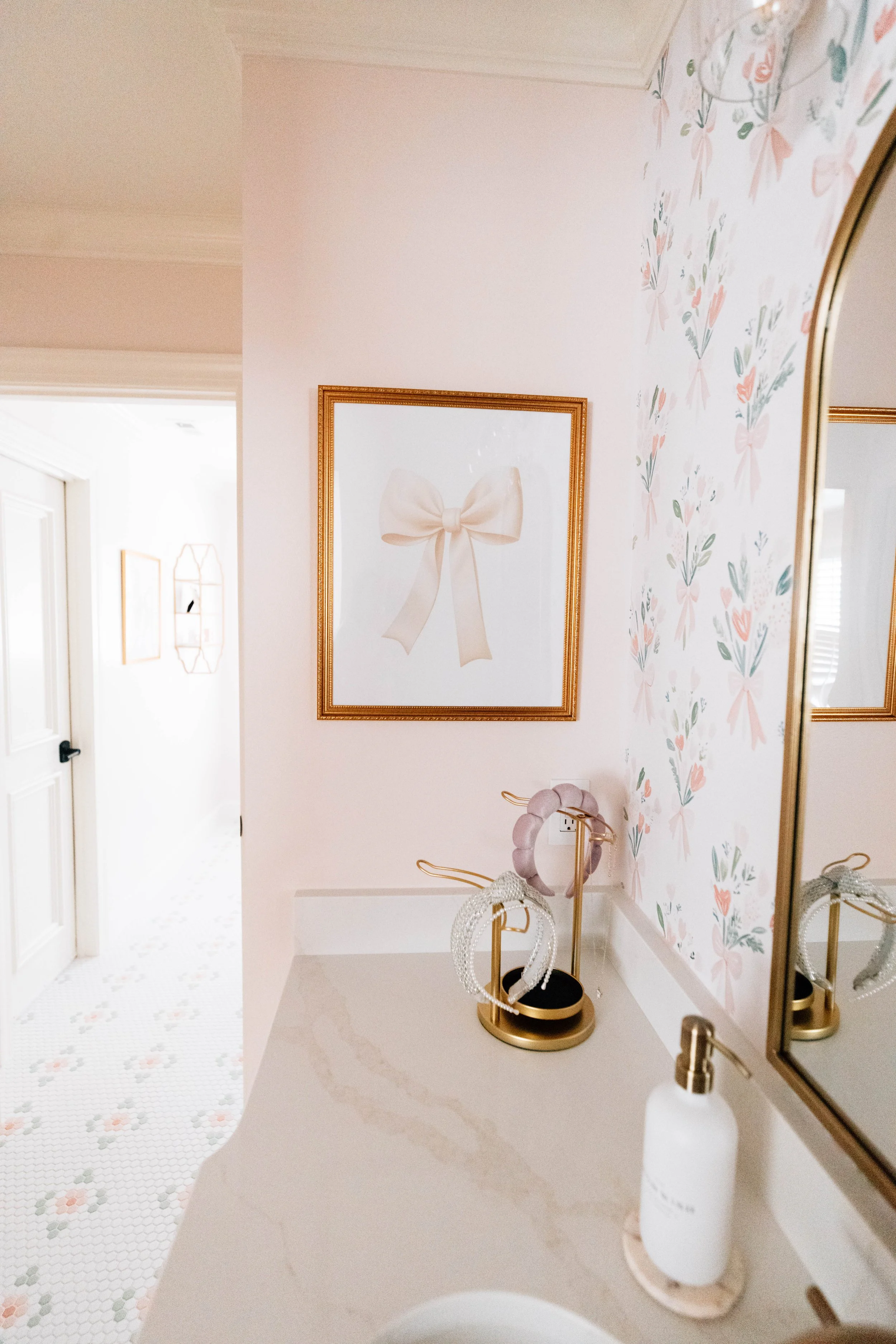 Daughter_s bathroom-43.jpg