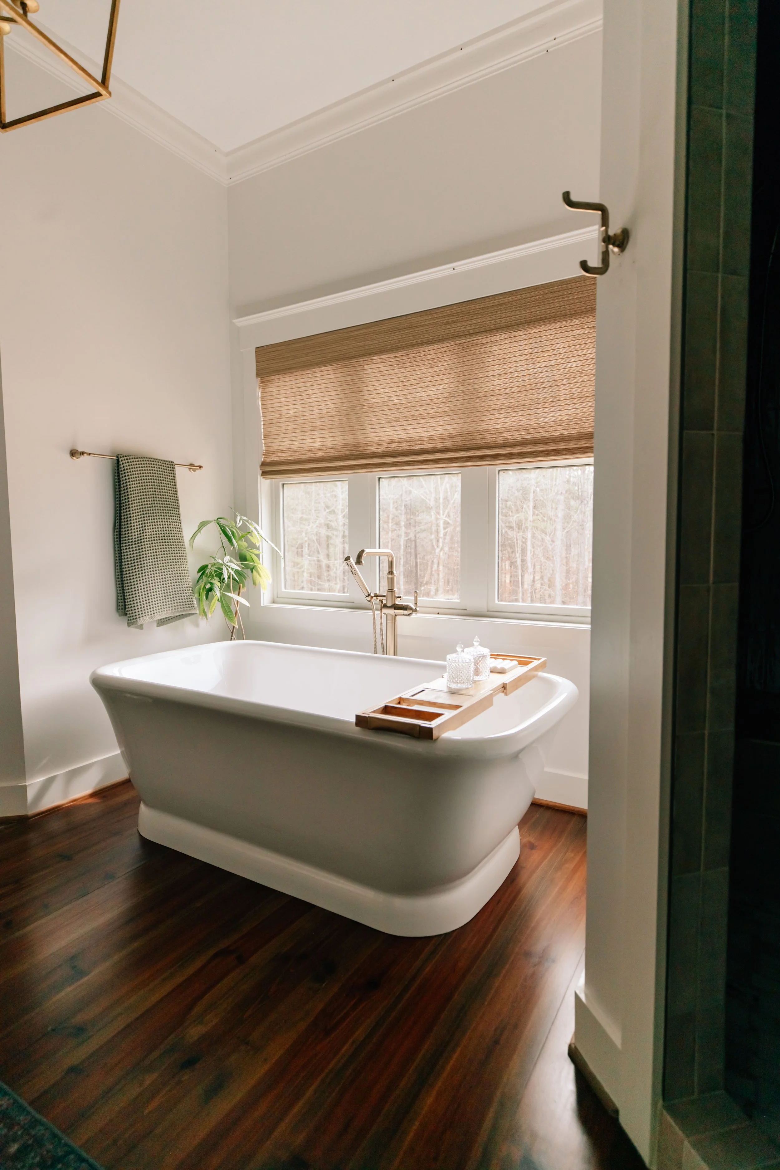 MBM 1-29 Bathroom-44.jpg