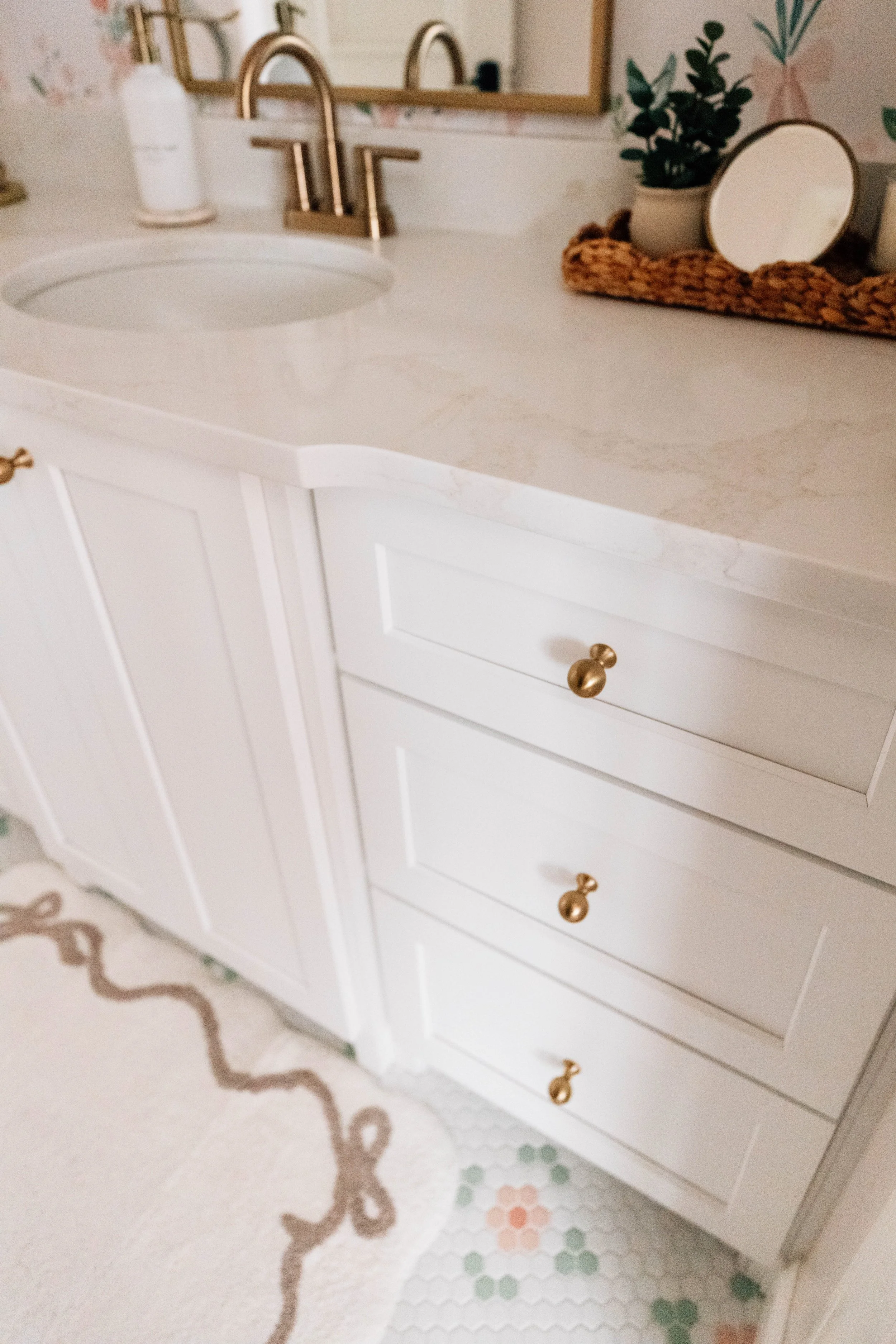 Daughter_s bathroom-39.jpg