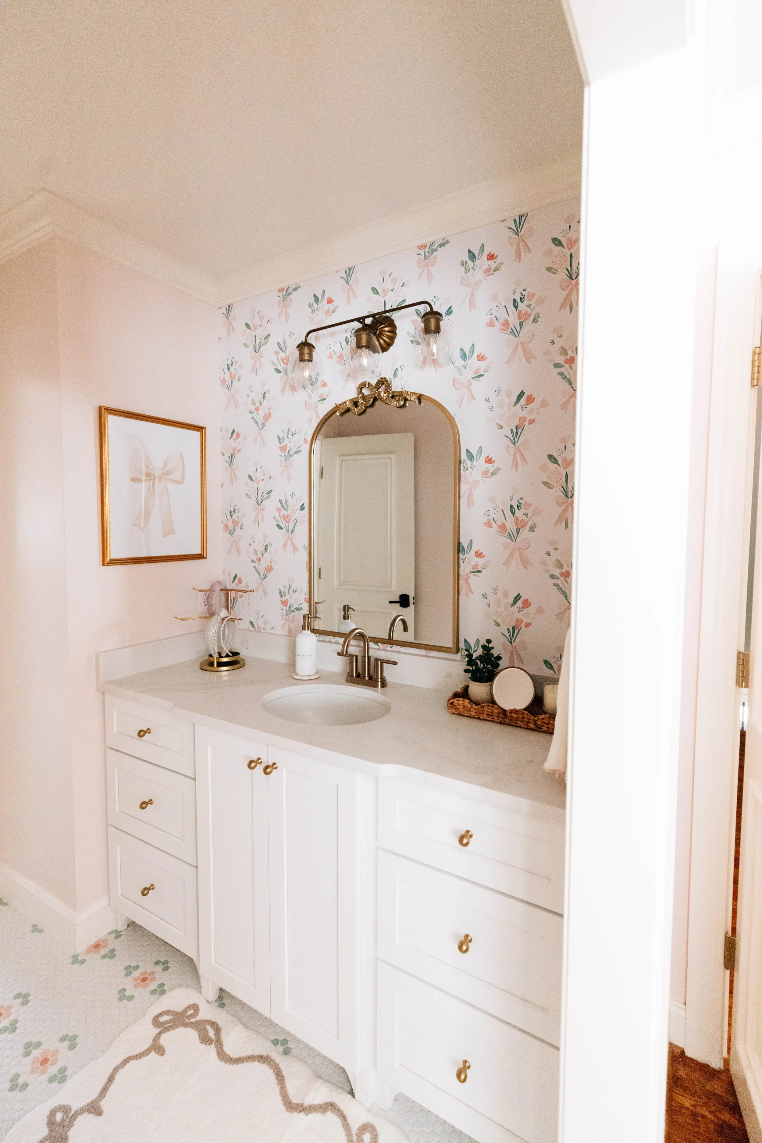 Daughter_s bathroom-36.jpg