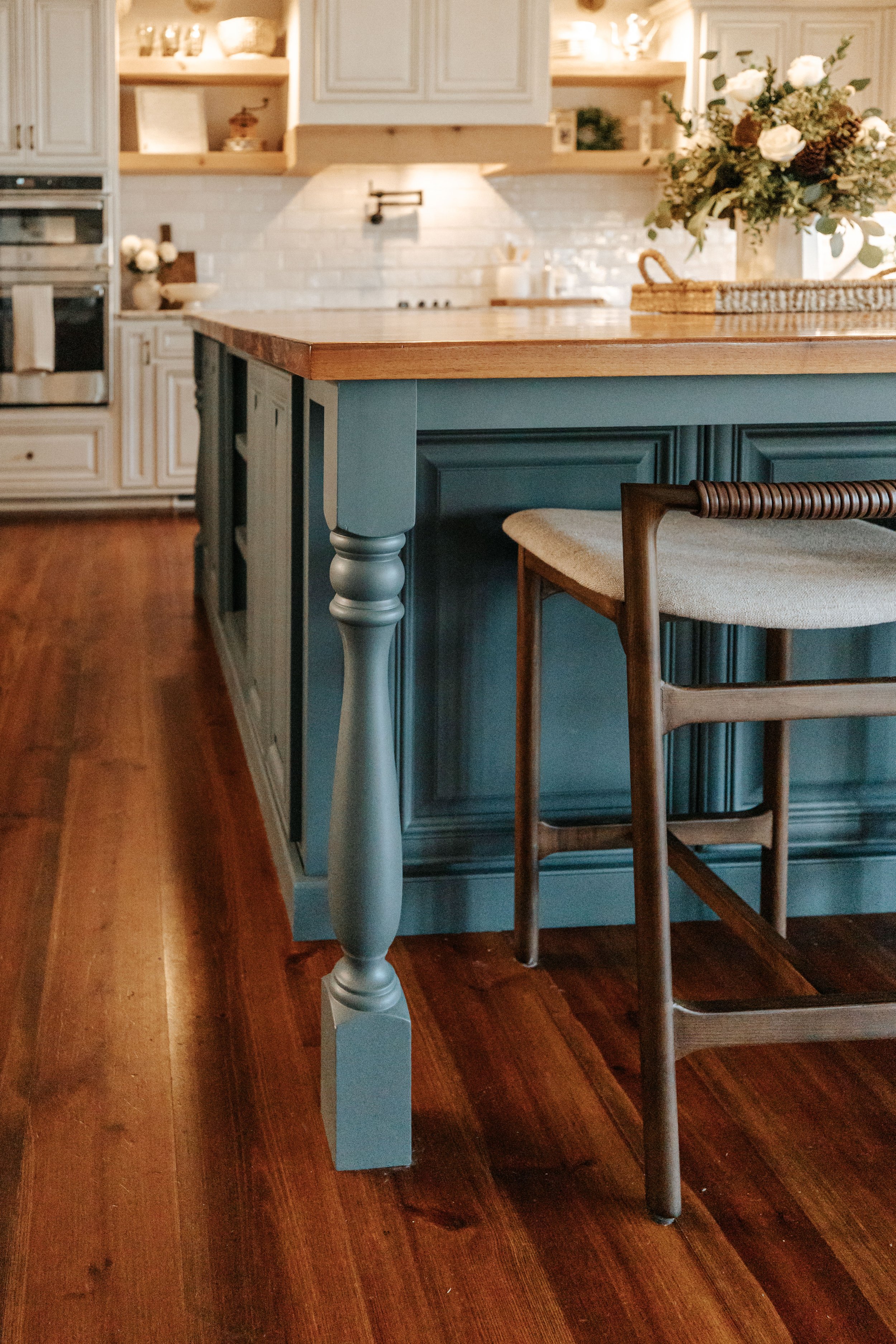 MBM 1-29 Kitchen-4.jpg
