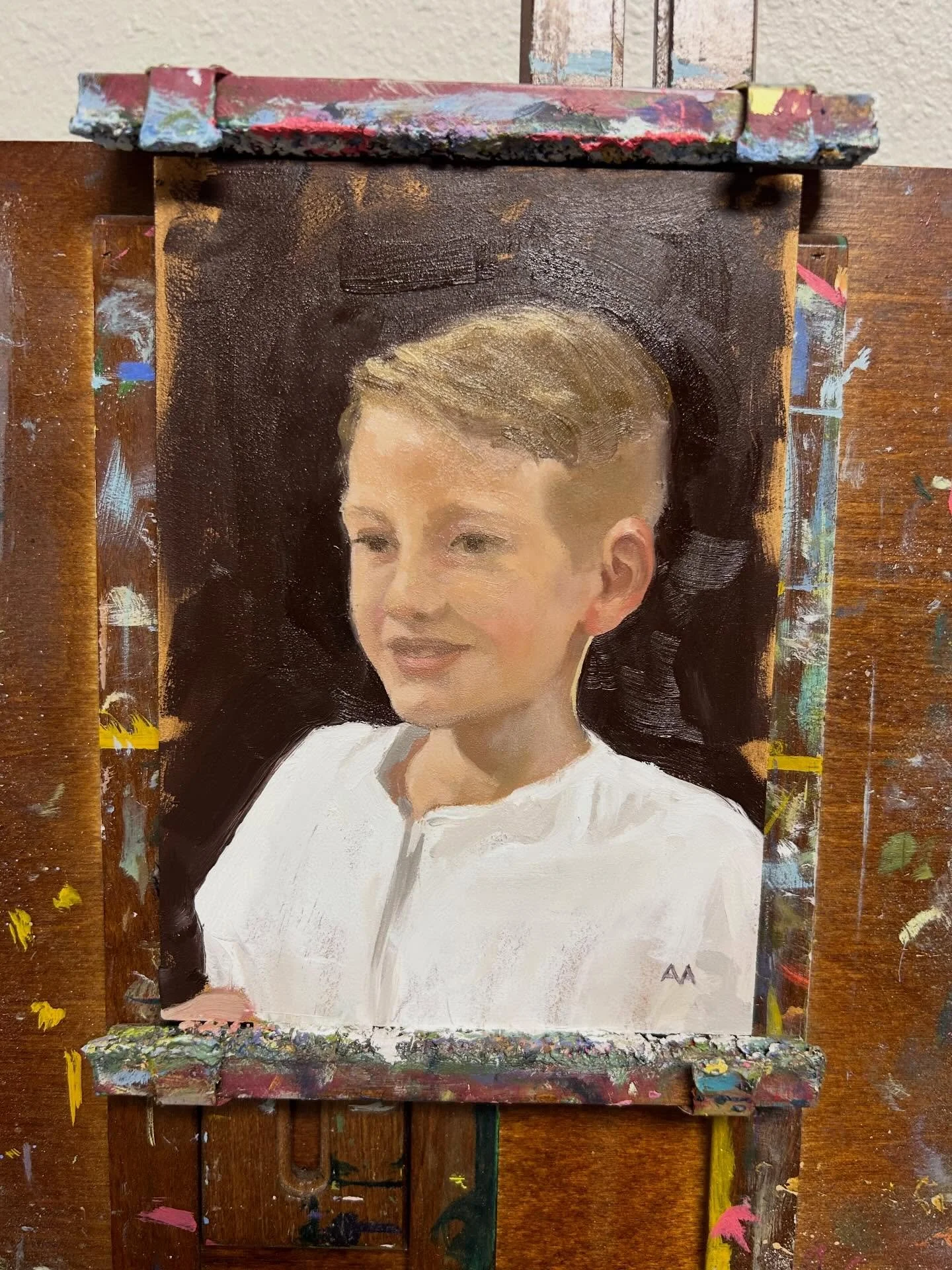 I realized I never shared these Christmas commissions I completed in December. I always feel honored to be trusted with capturing someone else&rsquo;s loved one. 
Let me know if you&rsquo;d like a unique painting of your own! 
You can also check my c