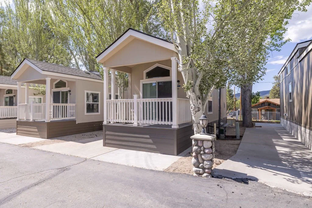 Unit RV-11 exterior with covered porch