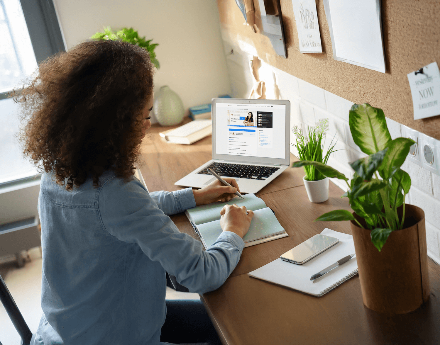 person doing emdr training online