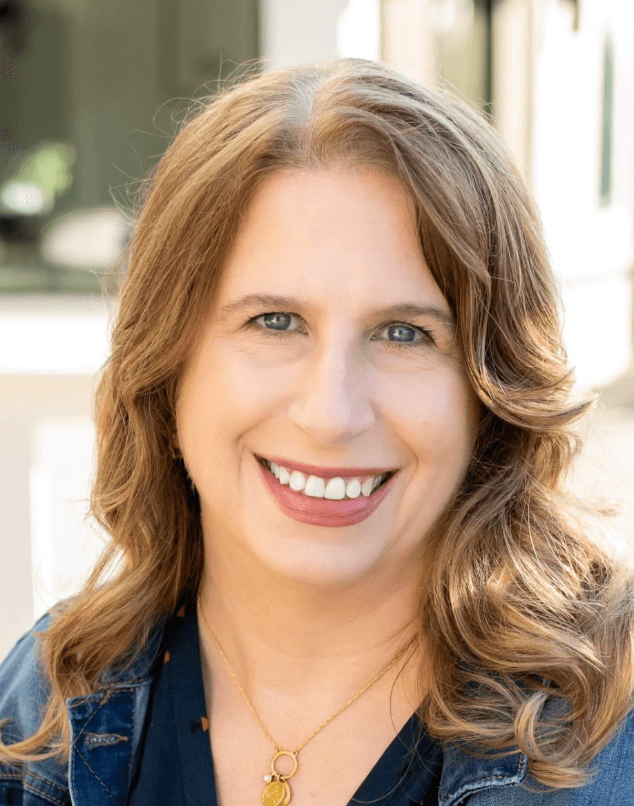 emdr therapist smiling at camera