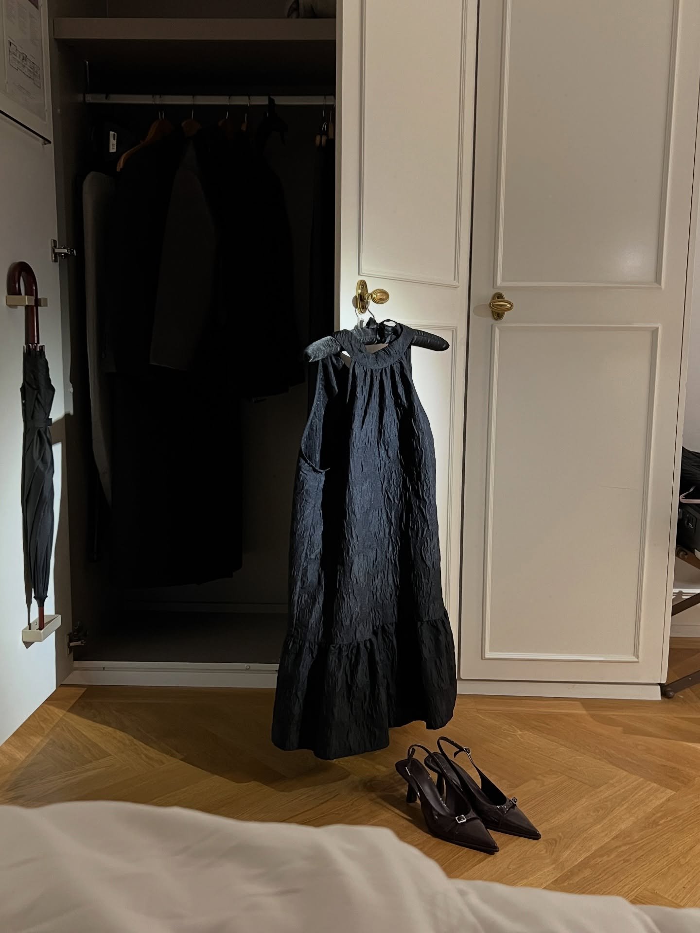 work life lately : business &amp; pleasure