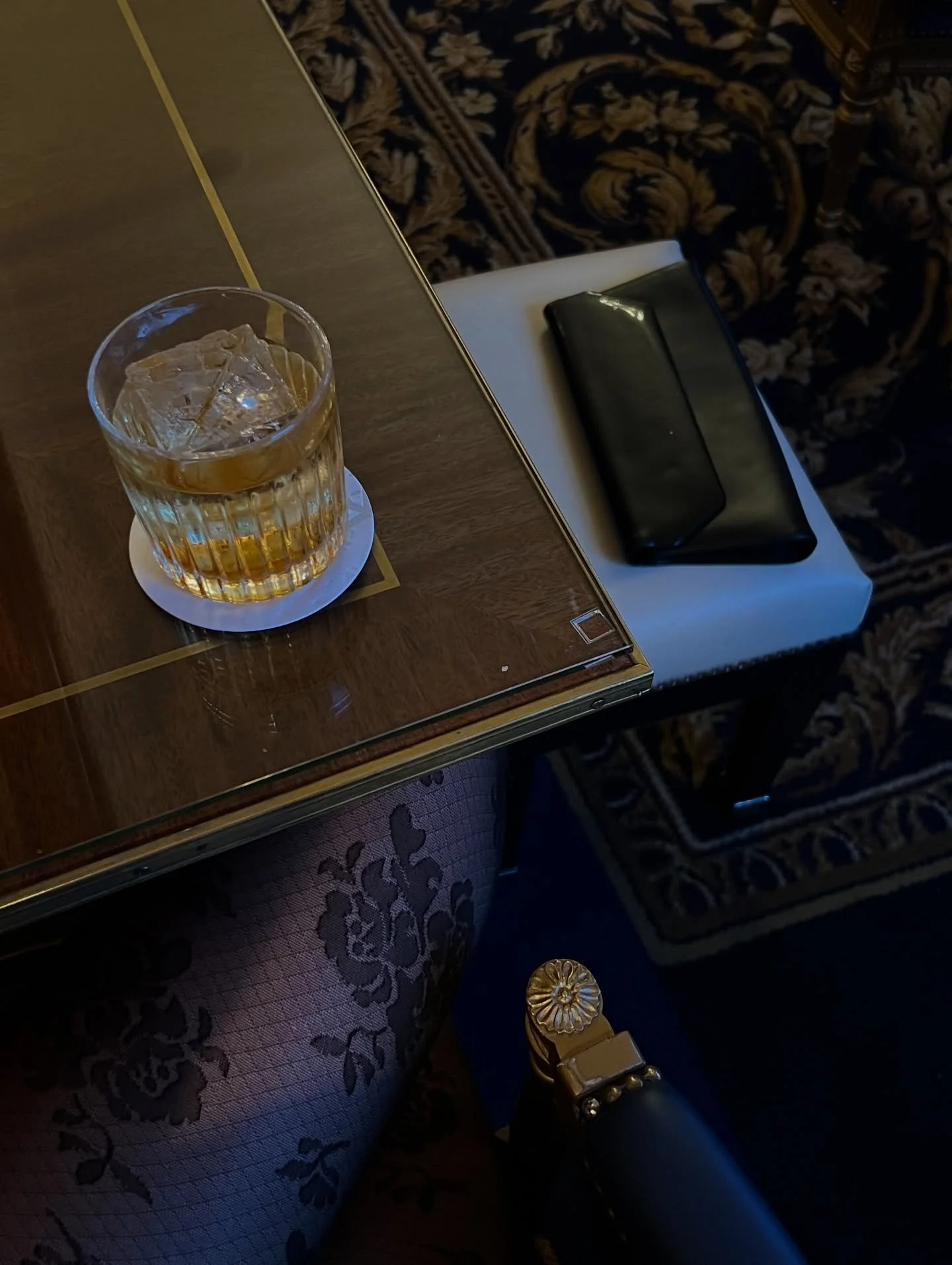 cosy sunday in Geneva, but make it Palace Mindset