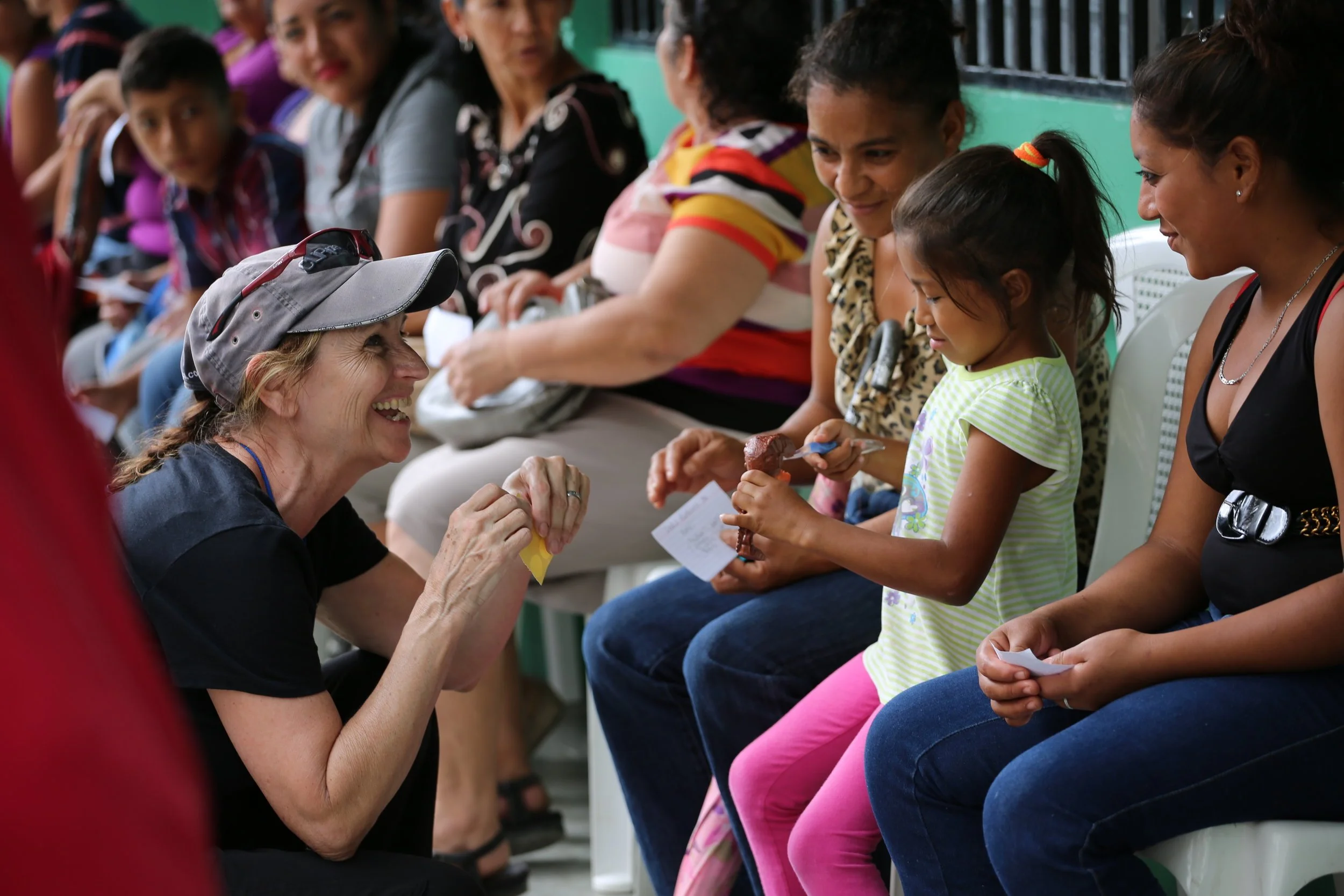 Conducting a toothbrushing demonstration 