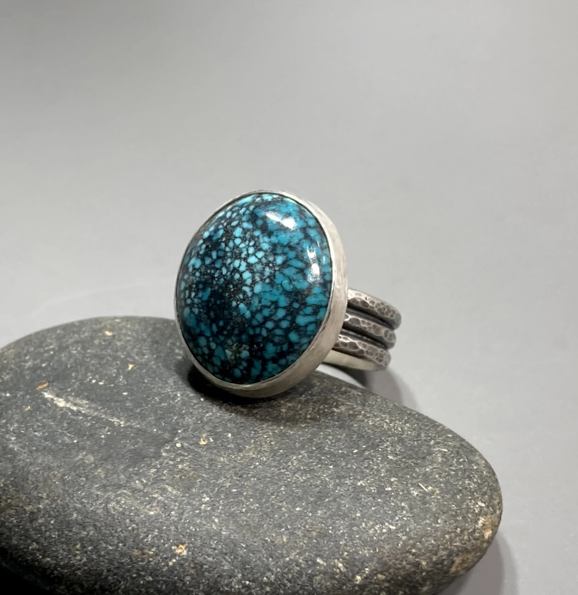 Hubei-turqoise-sterling-silver-ring-5.jpg