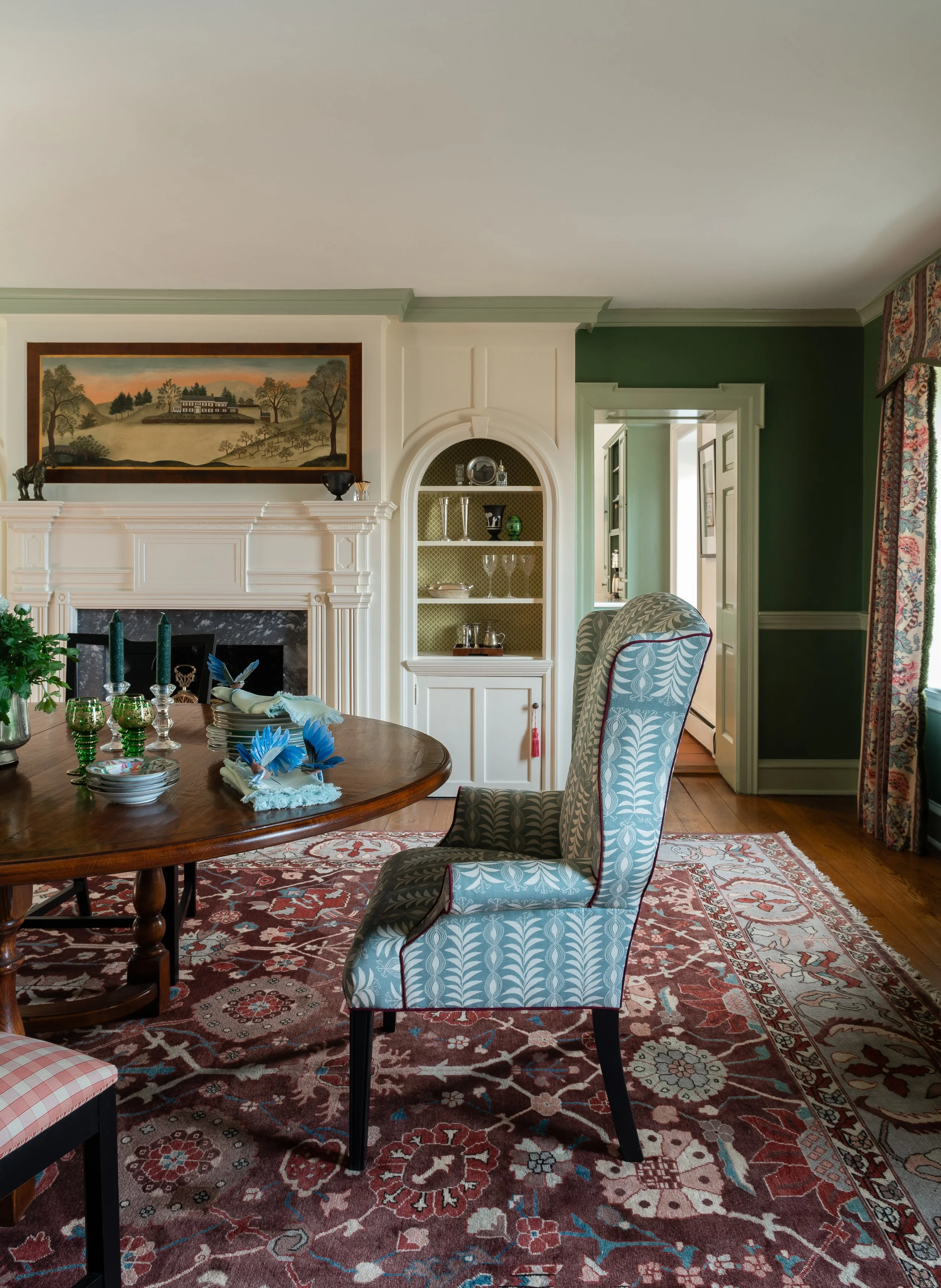 HHI-RidleyCreek-DiningRoom-01.jpg
