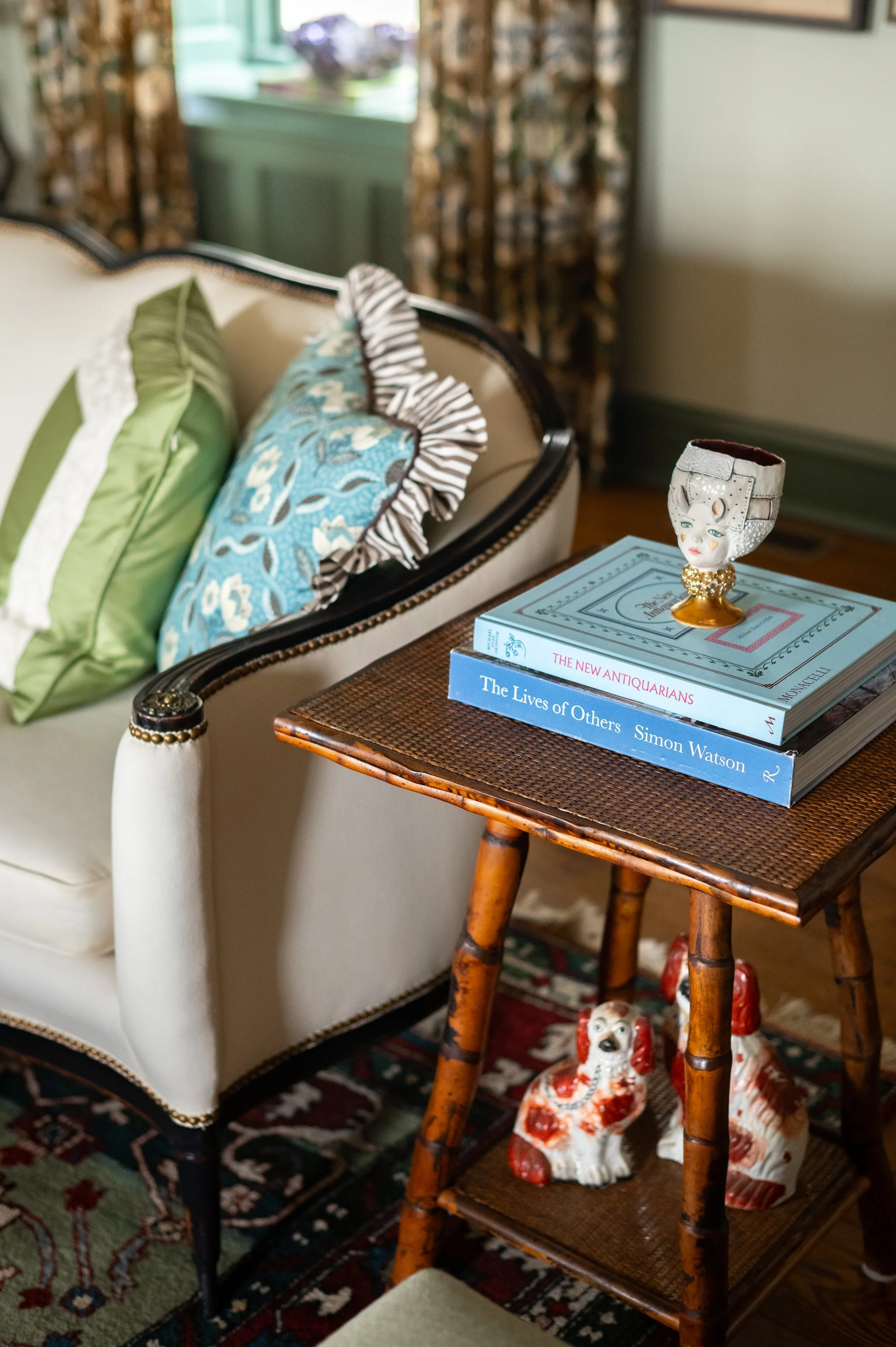 HHI-RidleyCreek-LivingRoom-09.jpg