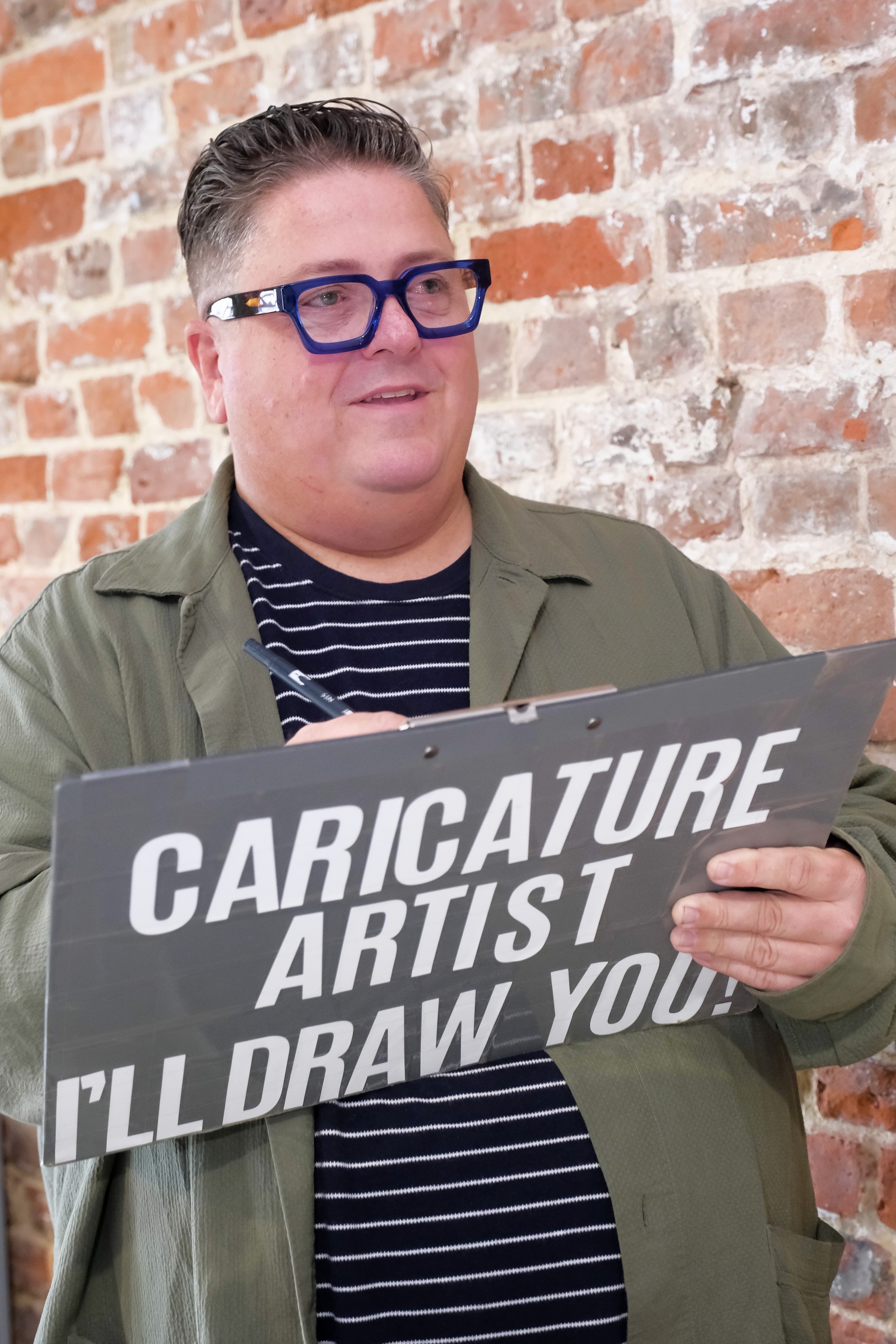 Adam the caricature artist on the Isle of Wight