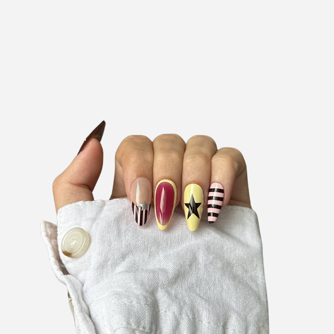 Pressd up Pearl set - short oval press-on nails with pearl chrome French tips.