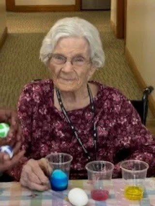 Easter fun was in full swing! 🐰🥚 From colorful egg decorating to pinning the tail on the bunny, our residents enjoyed every joyful moment.
.
.
.
#AssistedLiving #SeniorLiving