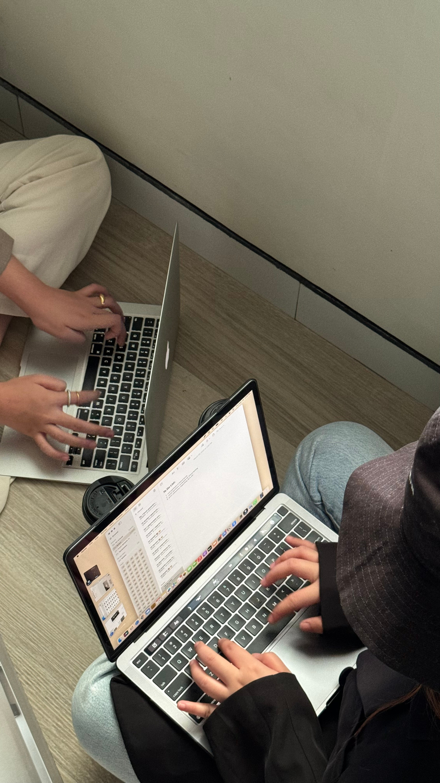 Product Photography &amp; Social Media Agency: 7 Ways Professional Content Boosts Ecommerce Sales in 2026