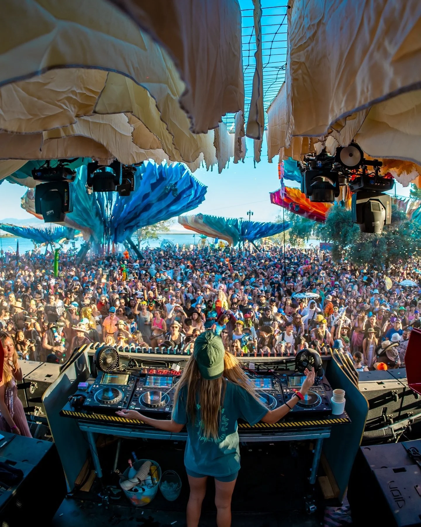 thank you @libfestival for being apart of my journey! So sad I won&rsquo;t be attending this time round but here&rsquo;s to next year! 

Hope everyone has a blast this year! ☀️✨