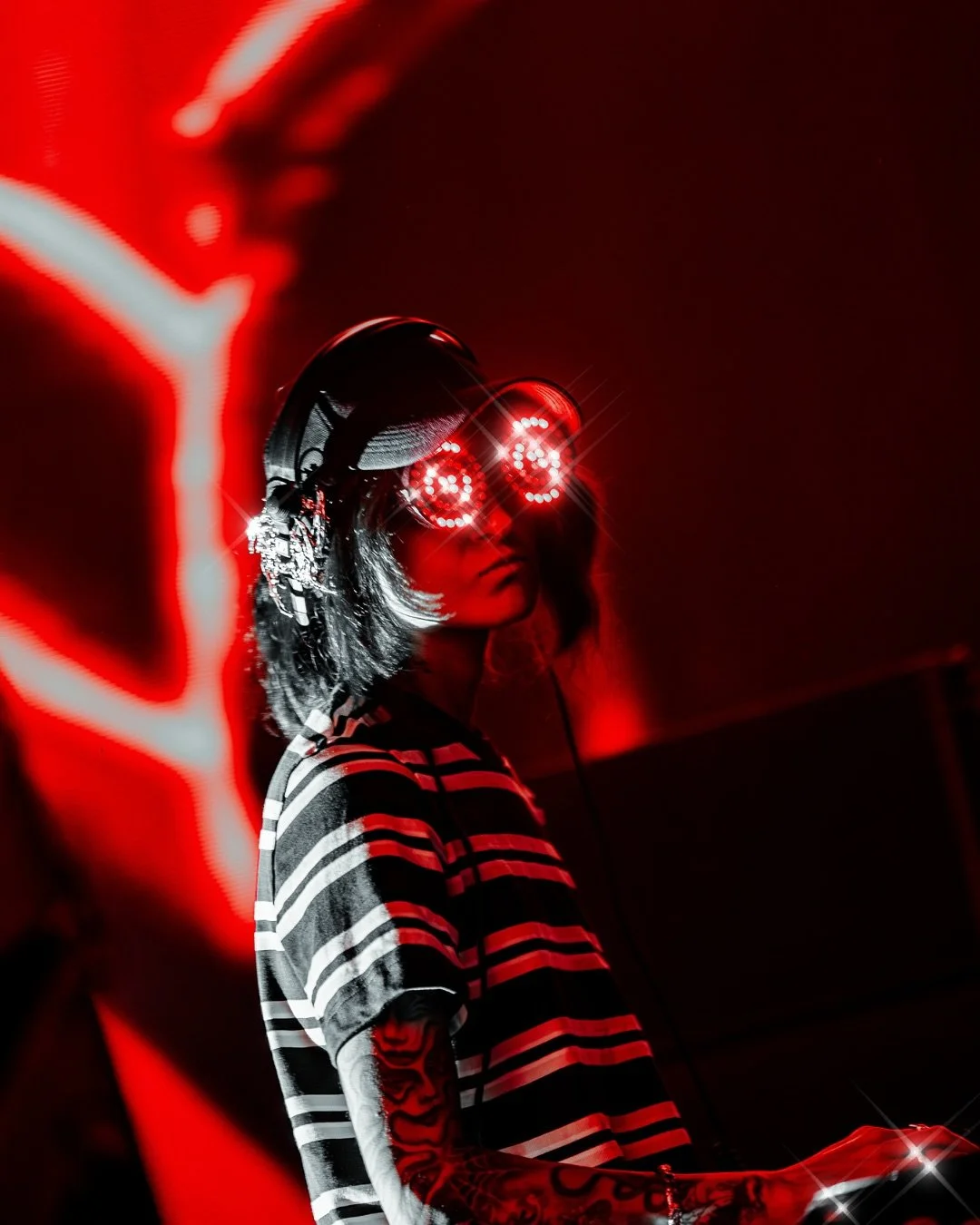 Locked in a trance with @officialrezz 🌀

@forcefieldsfestival