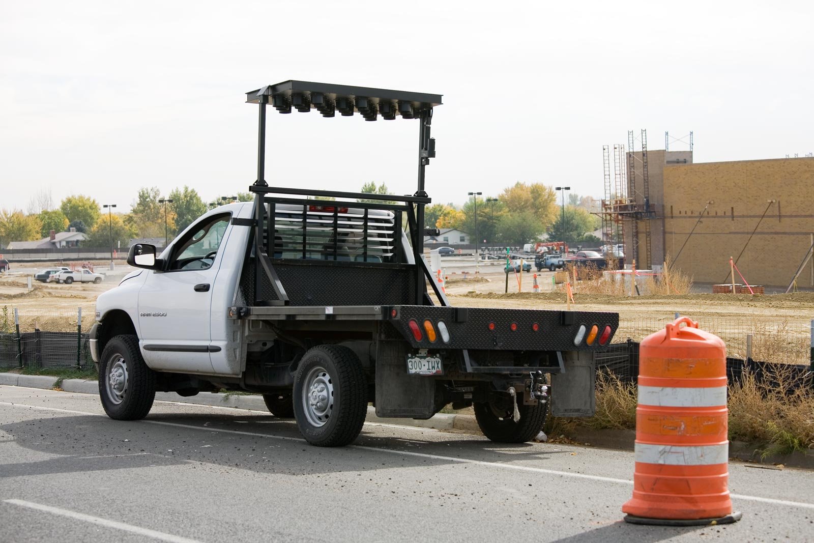 gallery-prod-arrowbd-truck-travl.jpg