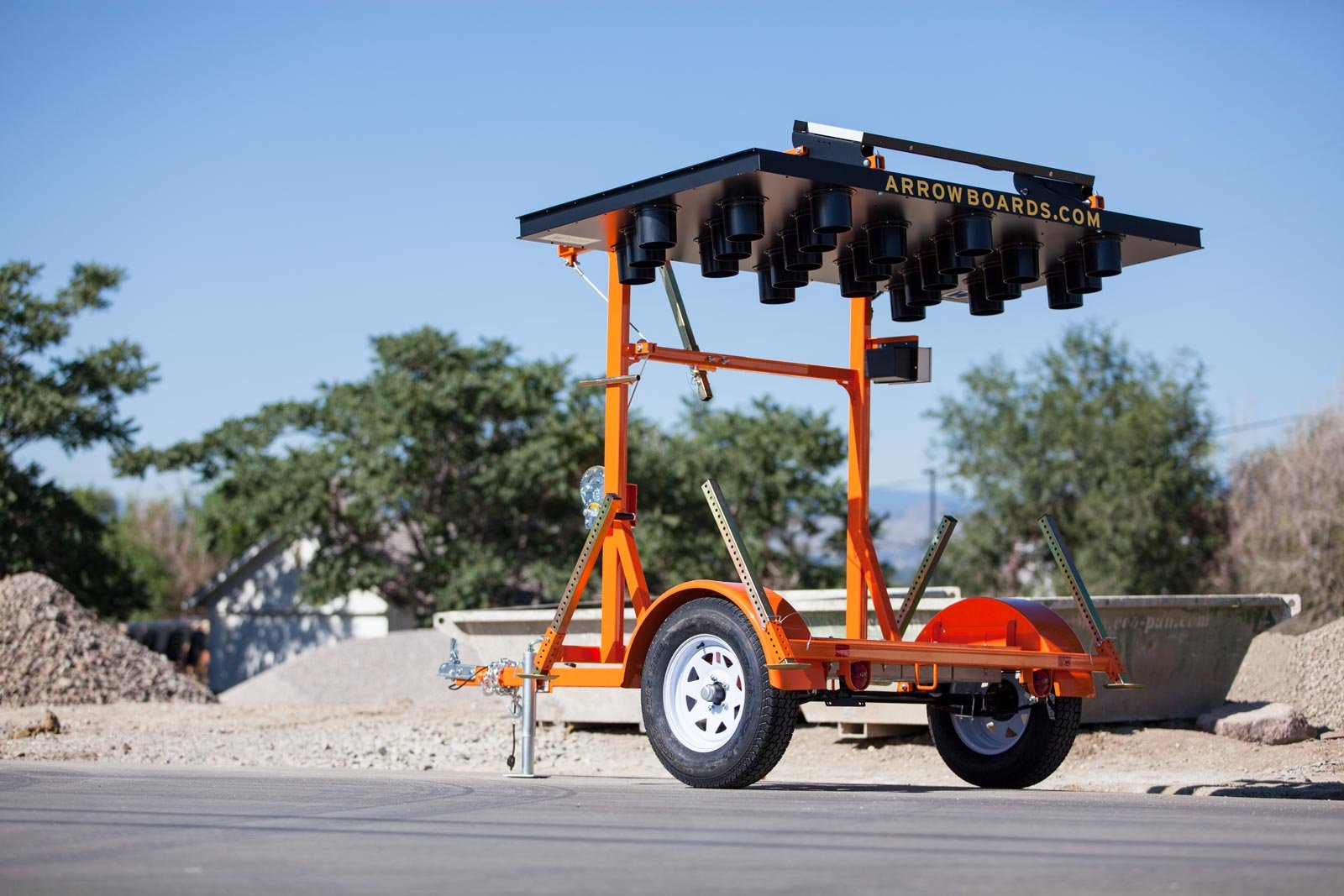 gallery-prod-arrowbd-trailer-folding-travl.jpg