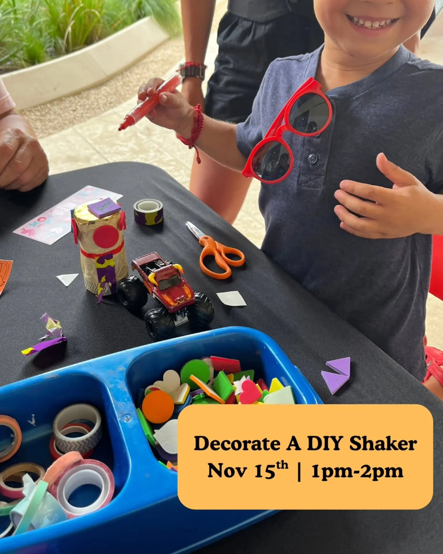 Come craft with us this weekend! 

🖼 Austin Studio Tour Stop #26
🗓 Nov 15th from 1pm-2pm
🪇 Decorate a rice shaker! 

Event runs from 12pm-4pm!
Don't miss out on our art market,  showcase, treats, beverages and more!

1603 E 38th 1/2 St. 

See you 