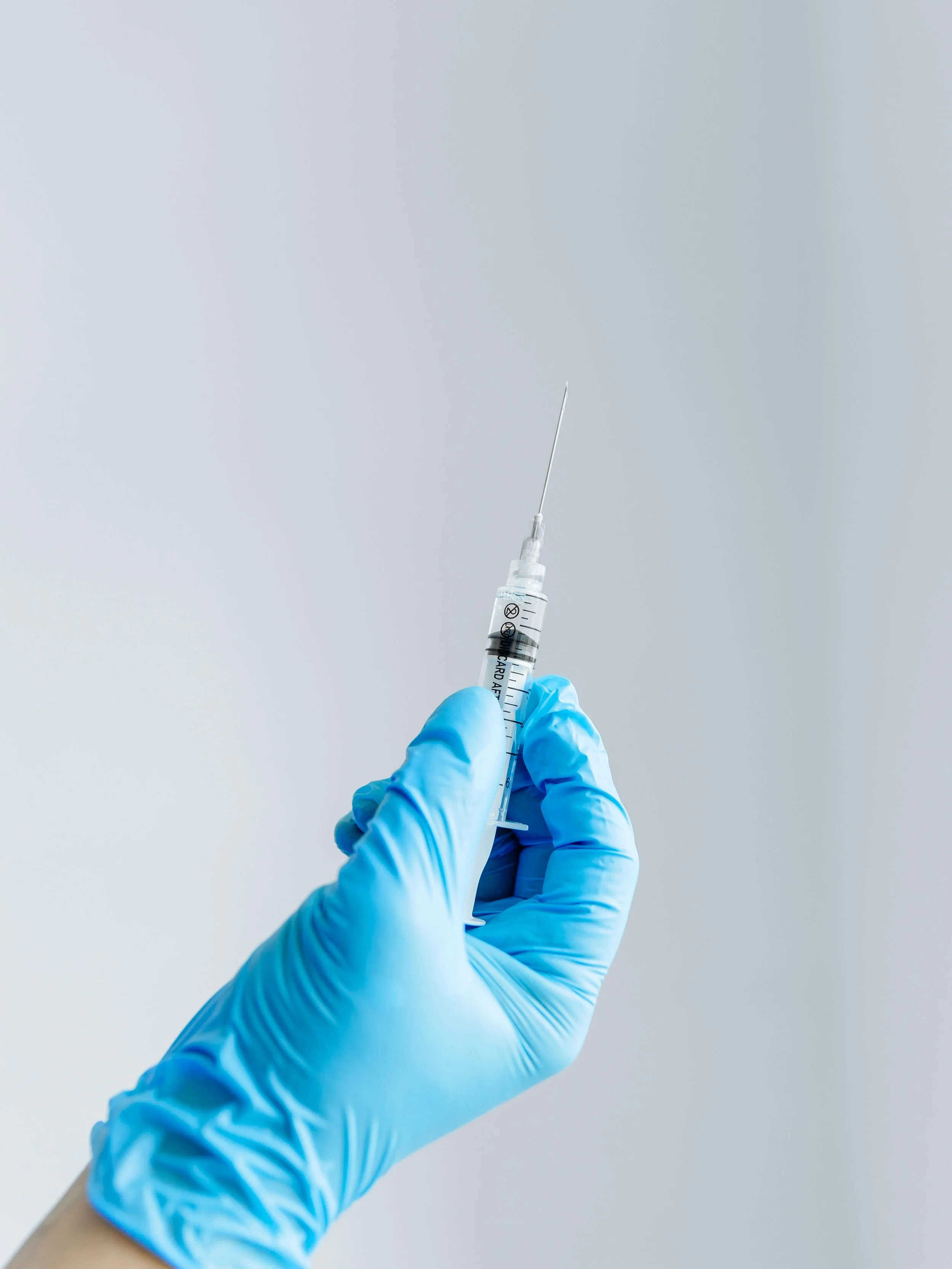 ¿Existe una relación entre la infección por SARS-CoV-2, la vacunación contra COVID-19 y la incidencia de cáncer?