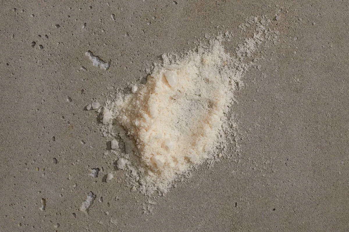 om-mini-bath-soak-brees-brow-lou ge-and-beauty-bar-chilliwack-2.jpg