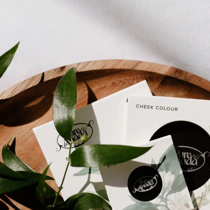 Pure Anada - Makeup Compacts