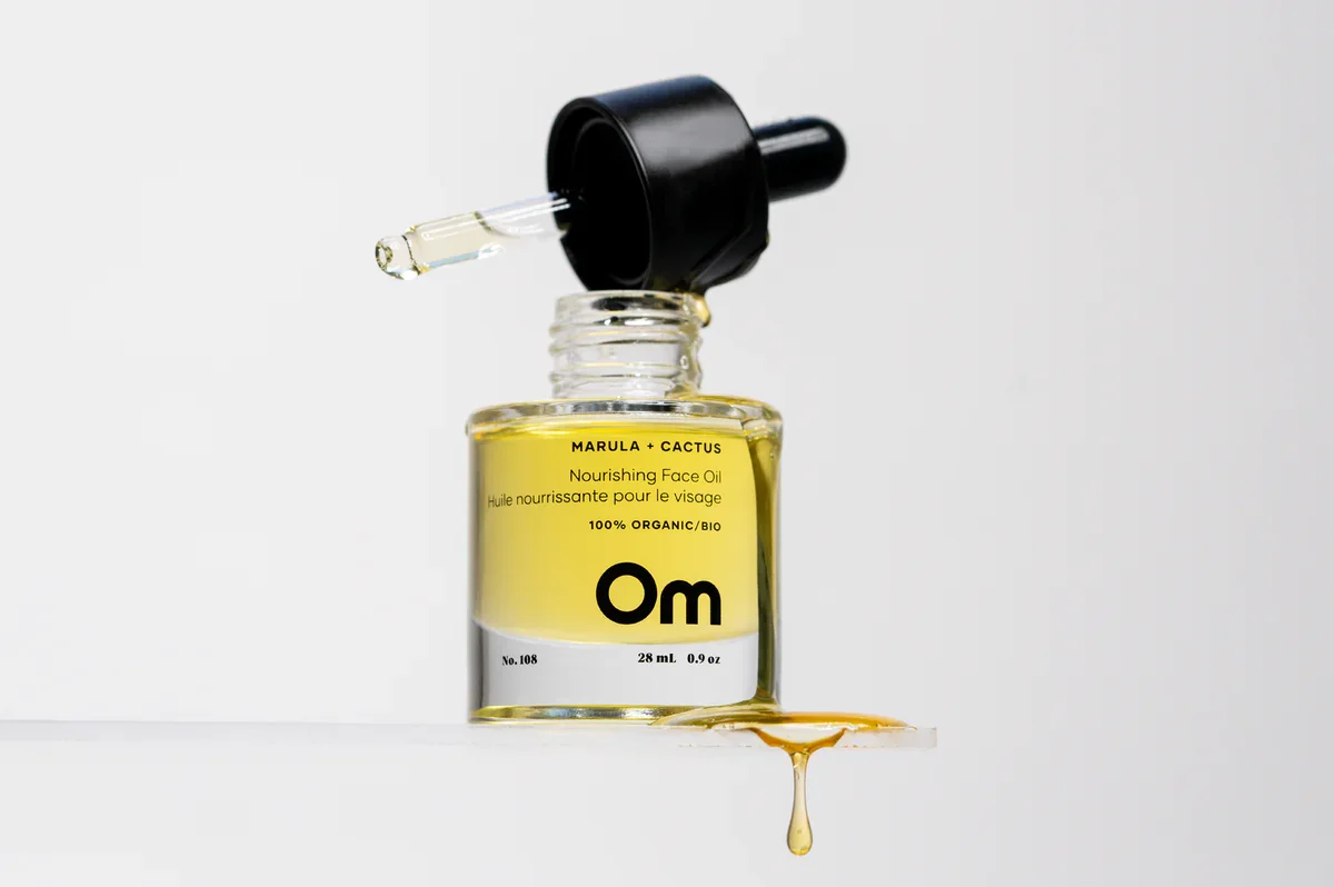 om-mrula-cactus-nourishing-face-oil-brees-brow-lounge-chilliwack-3.webp
