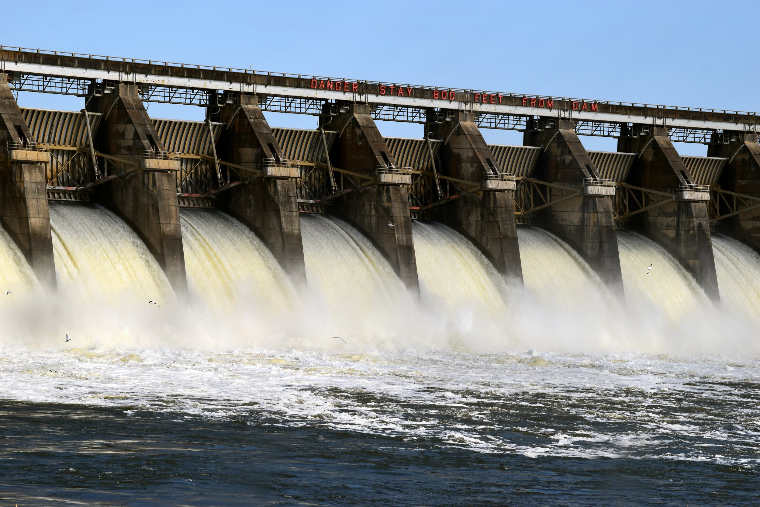 Walter F George Lock and Dam.jpg
