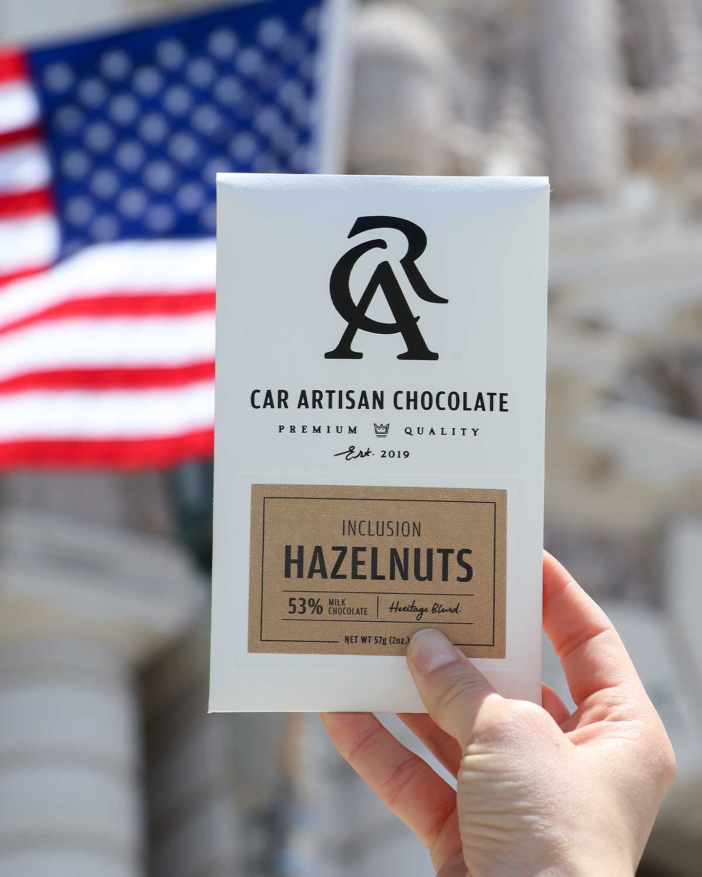 Happy 4th of July! 🇺🇸🎉 We&rsquo;re celebrating the holiday with a smooth, creamy hazelnut milk chocolate bar and relaxing time with our friends &amp; family. Wishing everyone a fun weekend! 

#july4th #chocolate #darkchocolate #chocolatechips #pas
