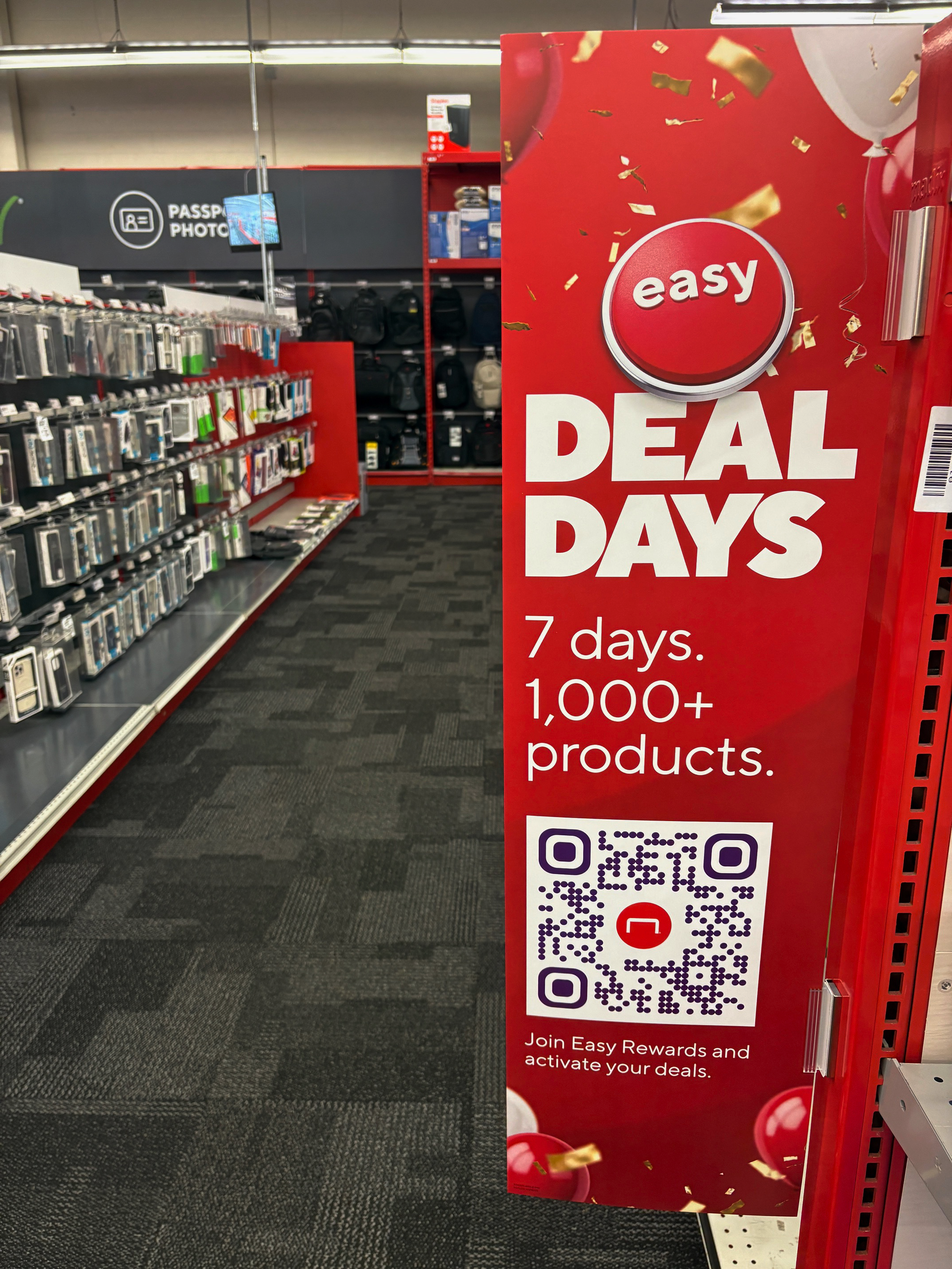 easydealdays_aisleviolator_mockup.png