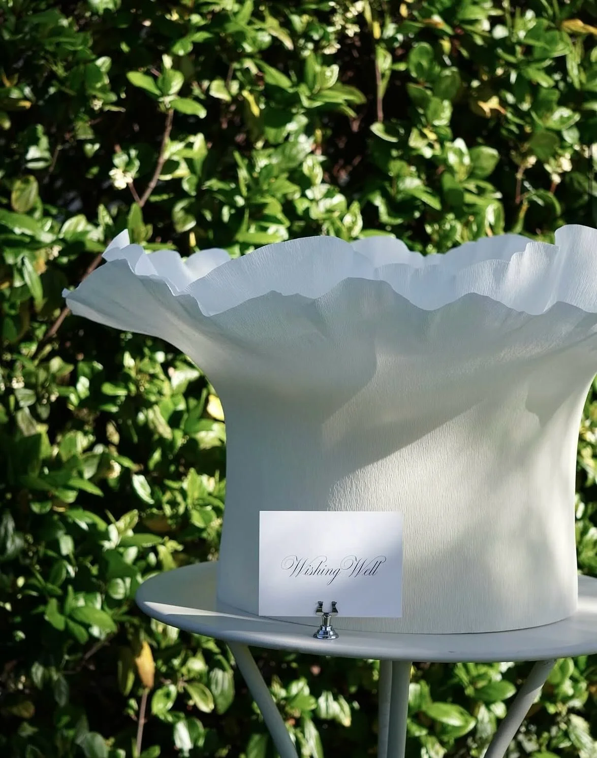 Some gorgeous wishing wells I&rsquo;ve spotted lately
1. @tootsicreative 
2. @florette_weddings 
3. @sheiseverli 
4. @theromance.styling